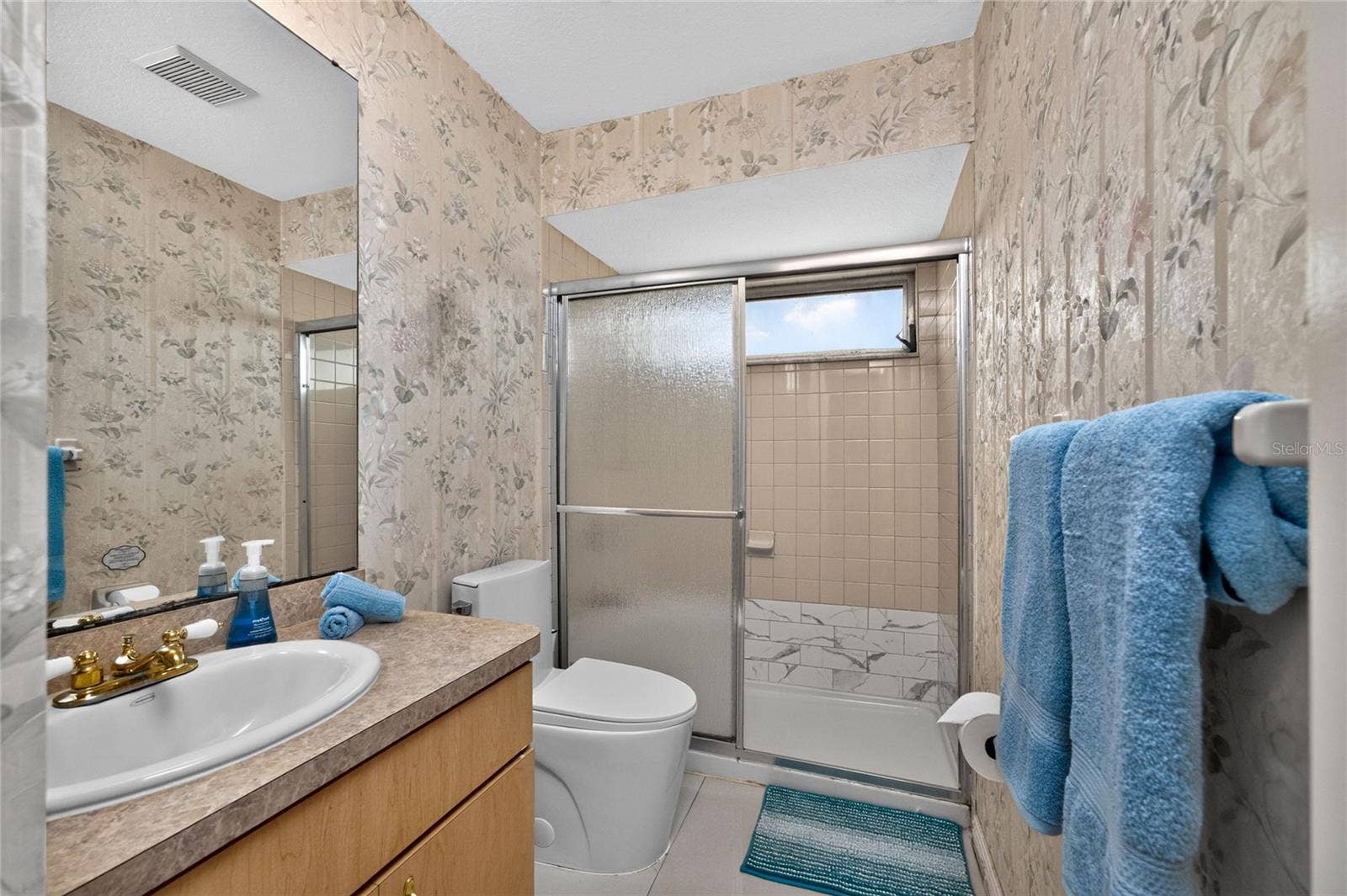 137 DOWLING AVENUE NE, Port Charlotte, FL 33952 137 DOWLING AVENUE NE, Port Charlotte, FL 33952