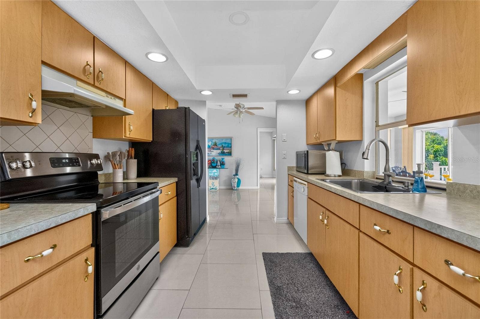 137 DOWLING AVENUE NE, Port Charlotte, FL 33952 137 DOWLING AVENUE NE, Port Charlotte, FL 33952