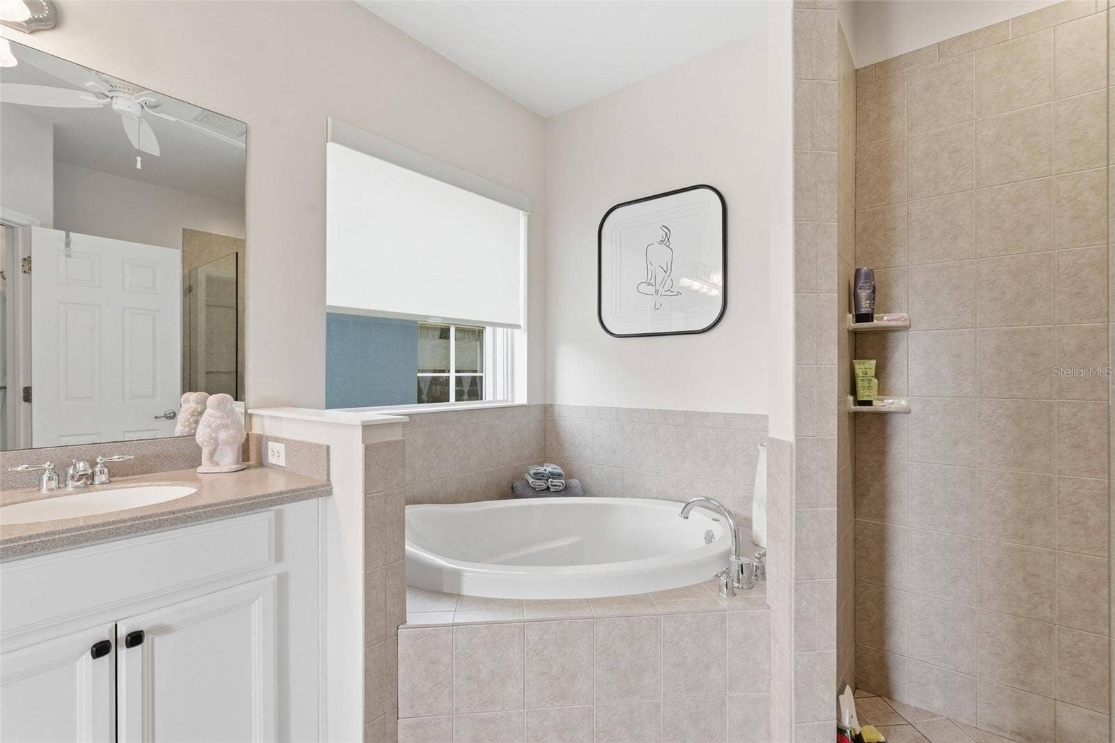 8631 LAKE FRONT COURT, Punta Gorda, FL 33950 8631 LAKE FRONT COURT, Punta Gorda, FL 33950