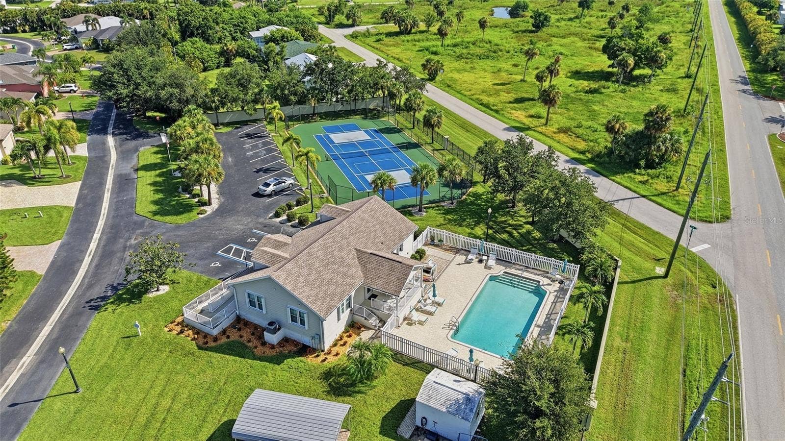 8631 LAKE FRONT COURT, Punta Gorda, FL 33950 8631 LAKE FRONT COURT, Punta Gorda, FL 33950