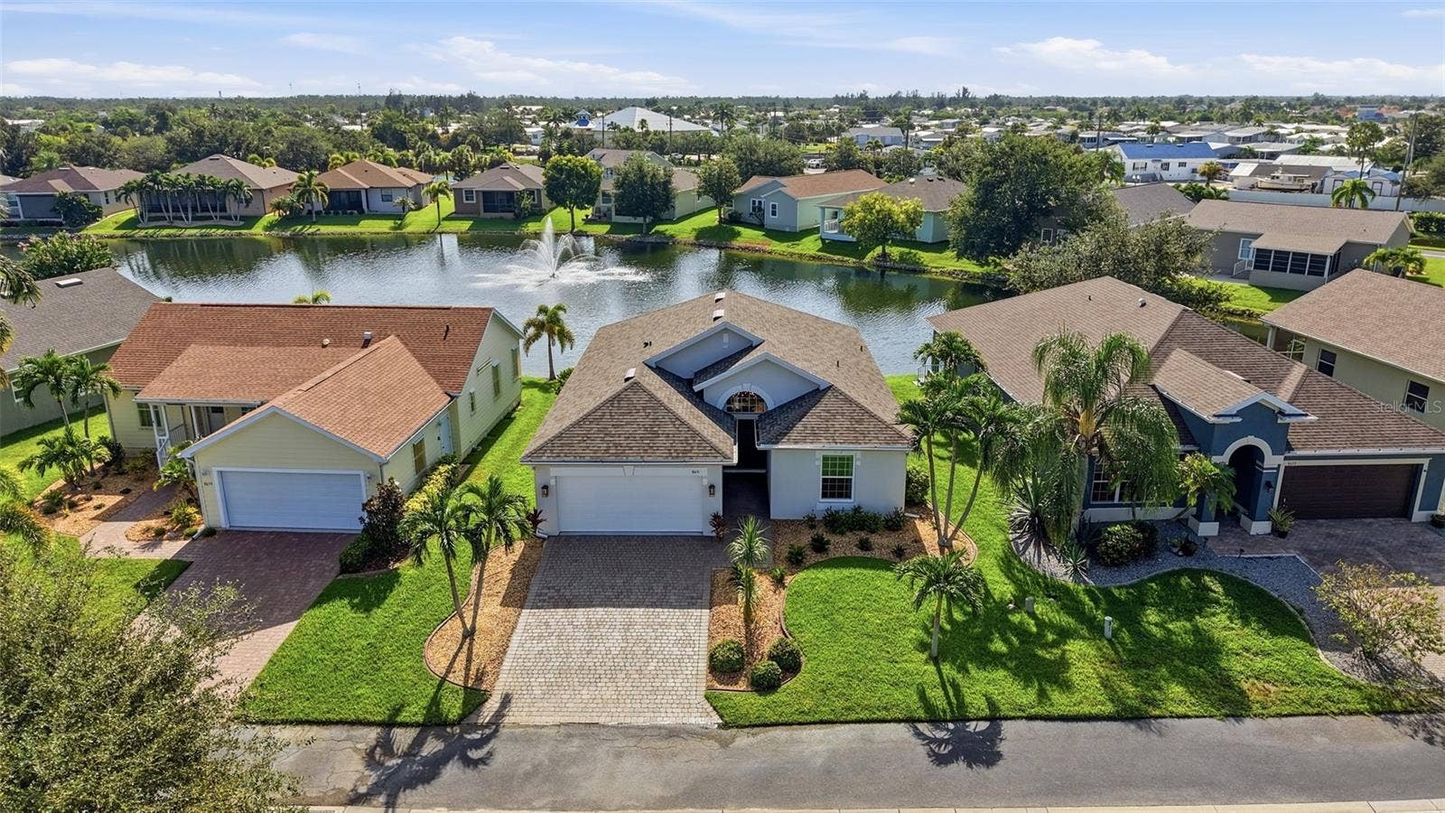 8631 LAKE FRONT COURT, Punta Gorda, FL 33950 8631 LAKE FRONT COURT, Punta Gorda, FL 33950