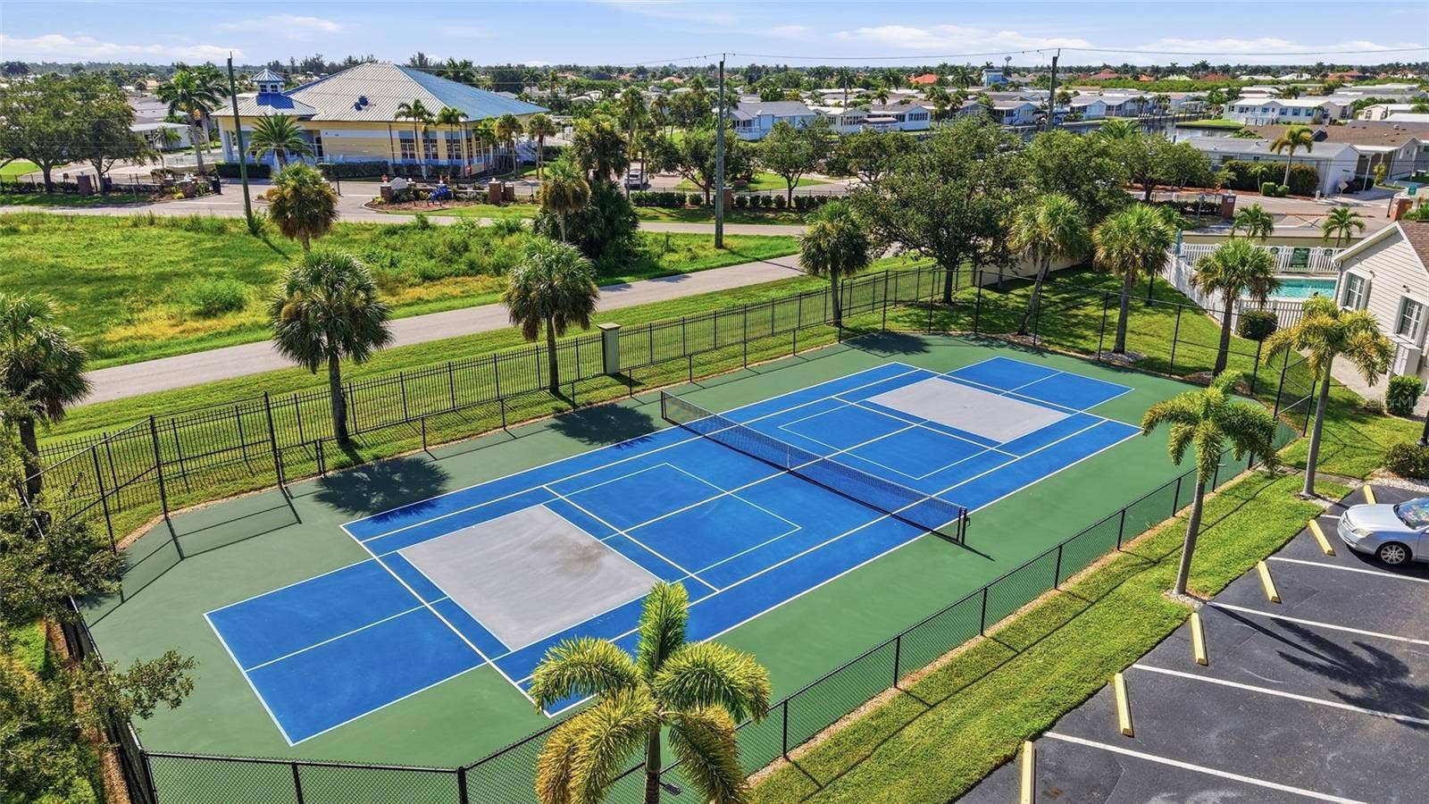 8631 LAKE FRONT COURT, Punta Gorda, FL 33950 8631 LAKE FRONT COURT, Punta Gorda, FL 33950