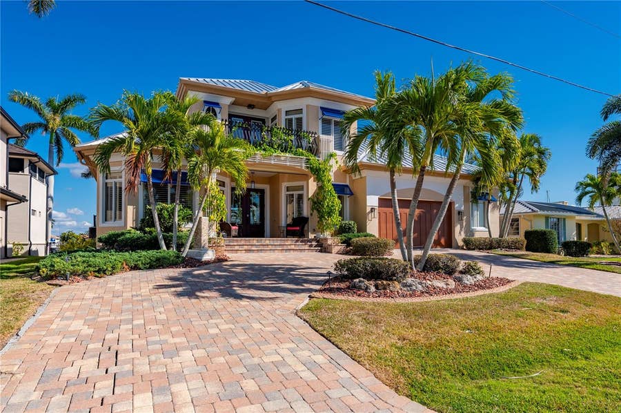 Property photo for 48 COLONY POINT DRIVE, Punta Gorda, FL
