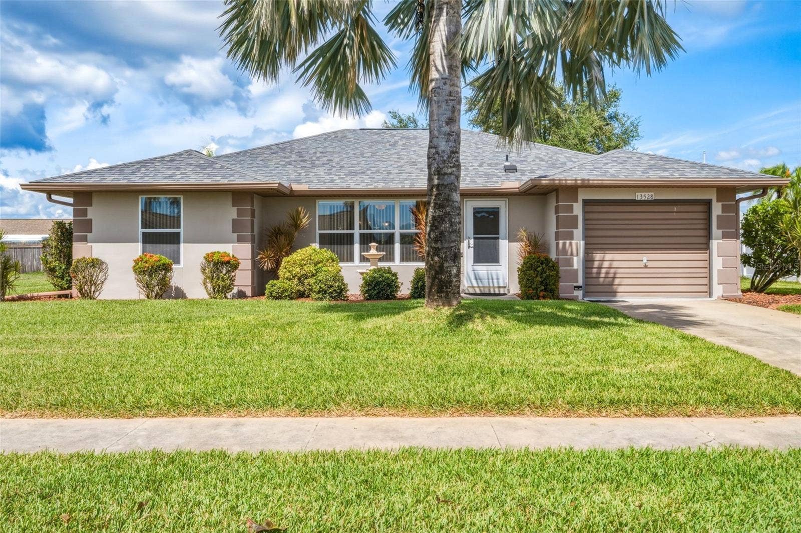 13528 OVERTON AVENUE, Port Charlotte, FL 33981 13528 OVERTON AVENUE, Port Charlotte, FL 33981