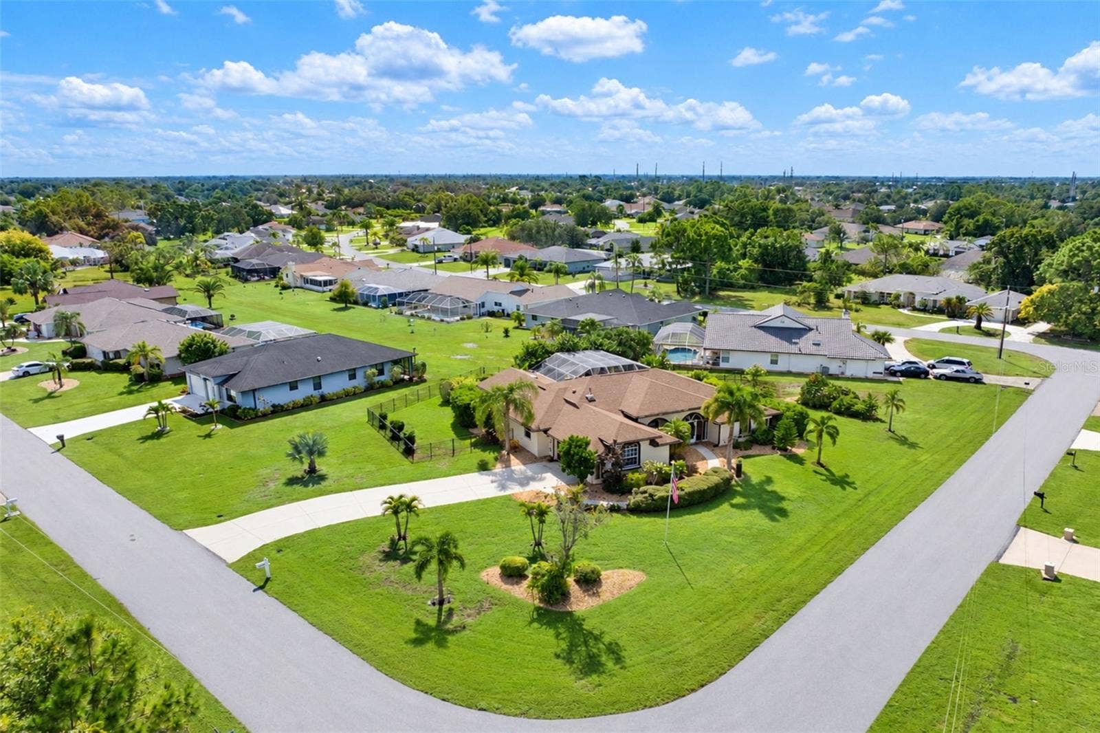 25179 CAMPOS DRIVE, Punta Gorda, FL 33983 25179 CAMPOS DRIVE, Punta Gorda, FL 33983