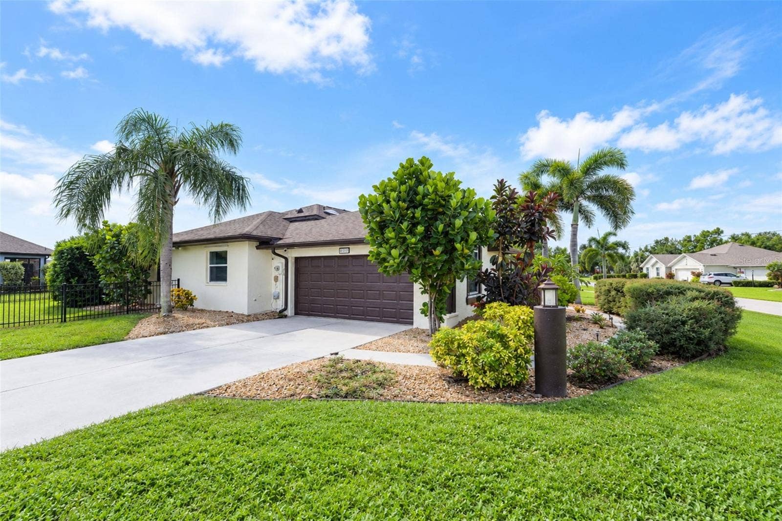 25179 CAMPOS DRIVE, Punta Gorda, FL 33983 25179 CAMPOS DRIVE, Punta Gorda, FL 33983