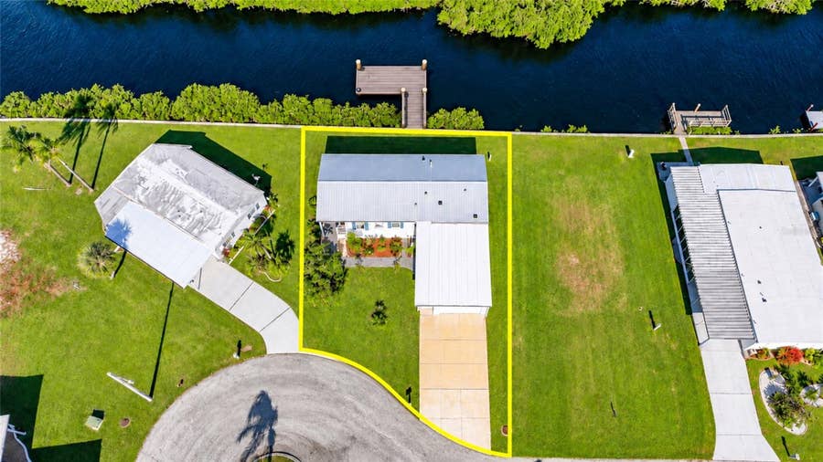 Property photo for 734 BLACKBURN BOULEVARD, North Port, FL