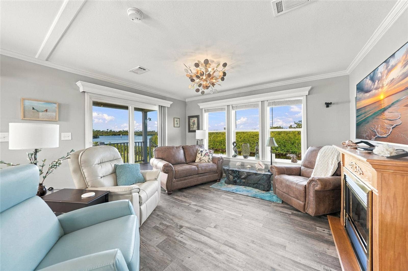 734 BLACKBURN BOULEVARD, North Port, FL 34287 734 BLACKBURN BOULEVARD, North Port, FL 34287