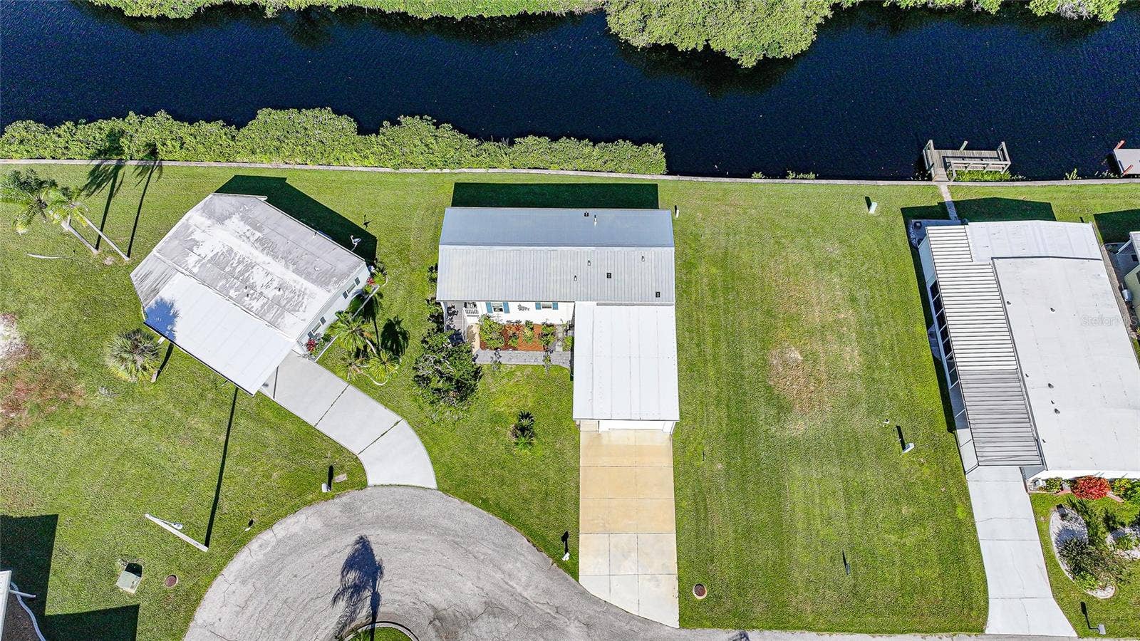 734 BLACKBURN BOULEVARD, North Port, FL 34287 734 BLACKBURN BOULEVARD, North Port, FL 34287