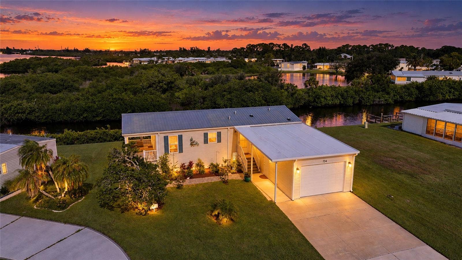 734 BLACKBURN BOULEVARD, North Port, FL 34287 734 BLACKBURN BOULEVARD, North Port, FL 34287