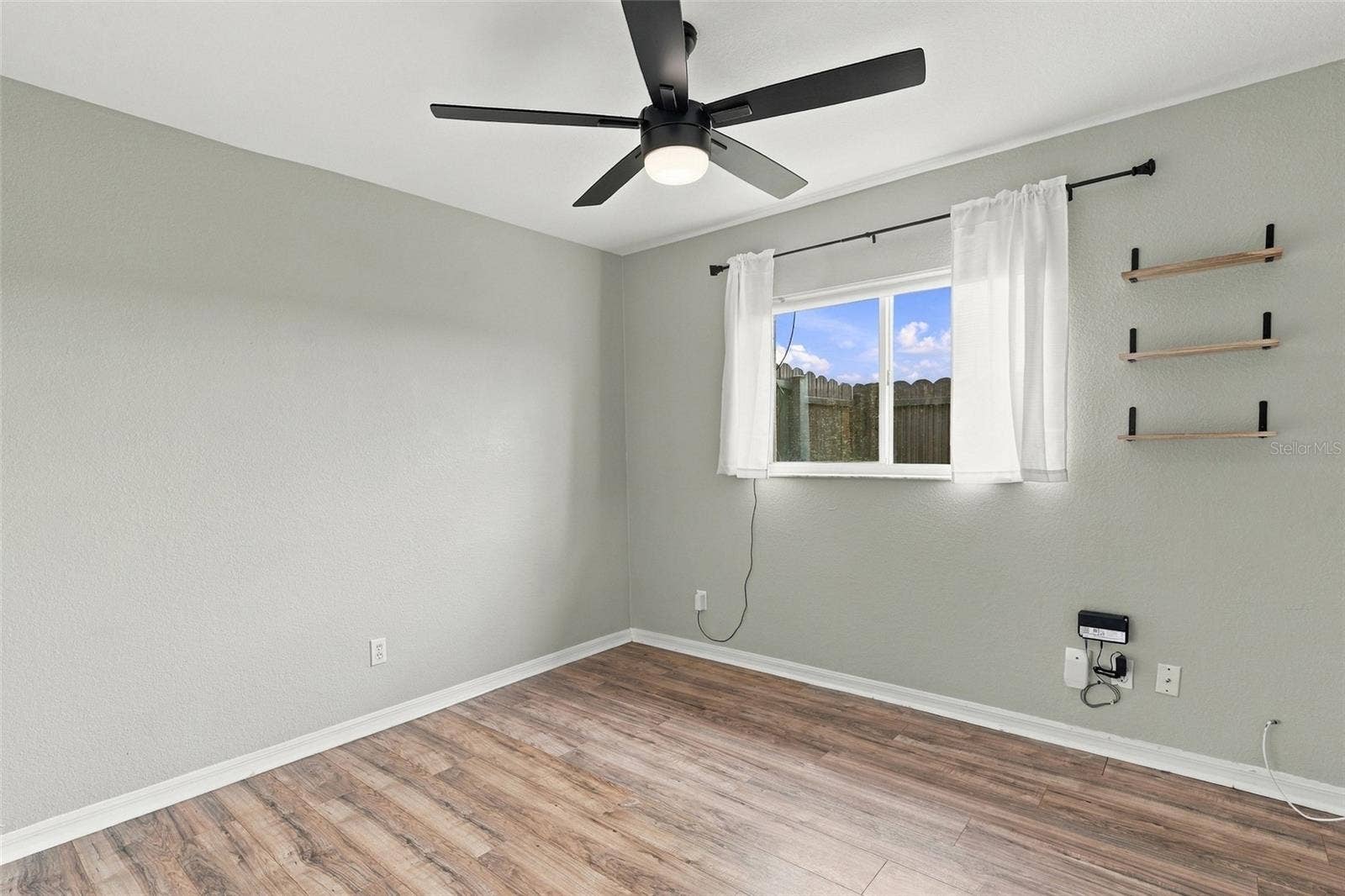 304 NE 20TH TERRACE, Cape Coral, FL 33909 304 NE 20TH TERRACE, Cape Coral, FL 33909