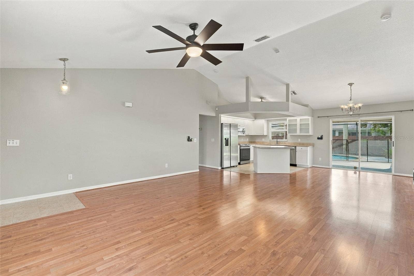 304 NE 20TH TERRACE, Cape Coral, FL 33909 304 NE 20TH TERRACE, Cape Coral, FL 33909