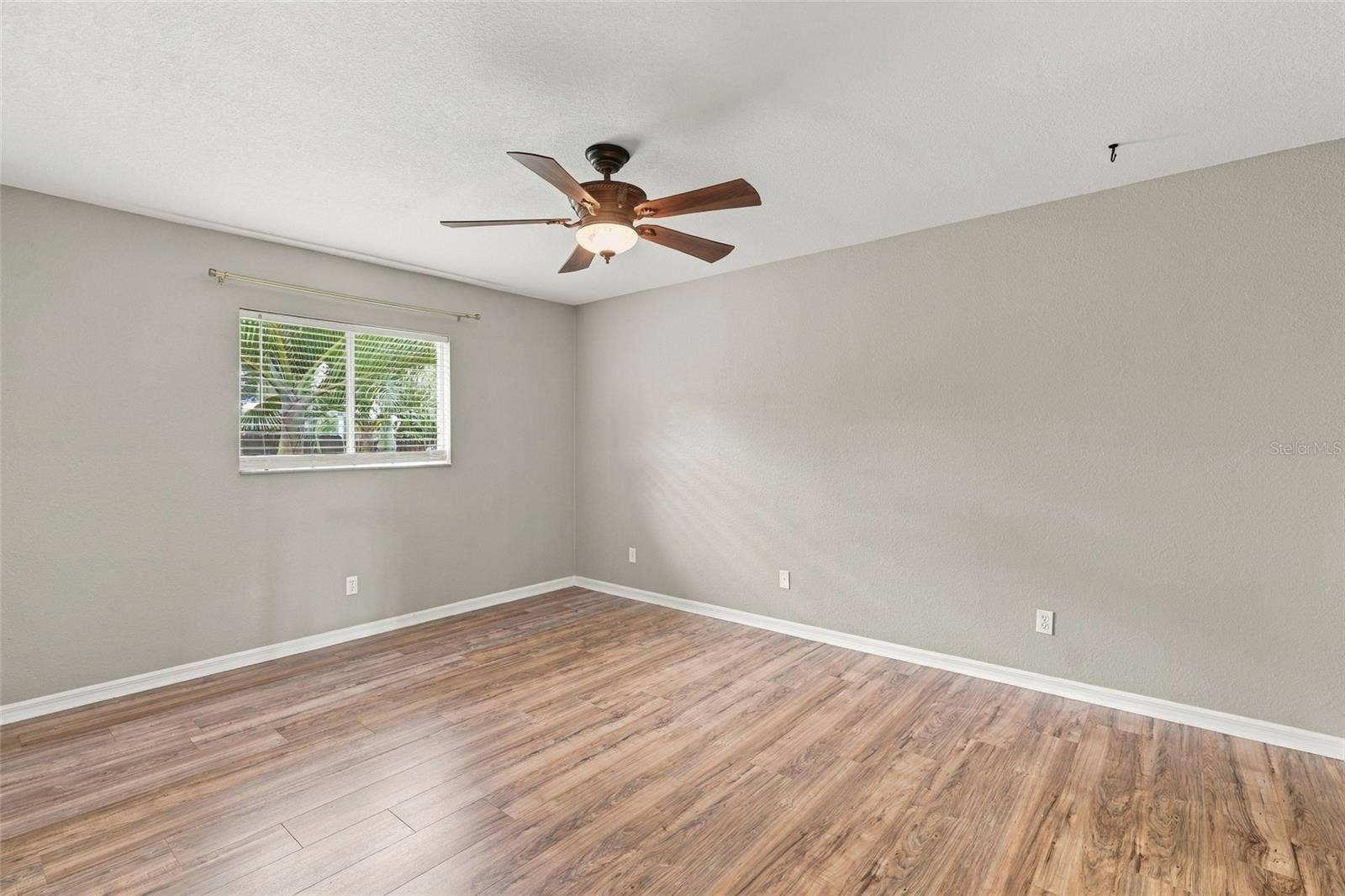 304 NE 20TH TERRACE, Cape Coral, FL 33909 304 NE 20TH TERRACE, Cape Coral, FL 33909