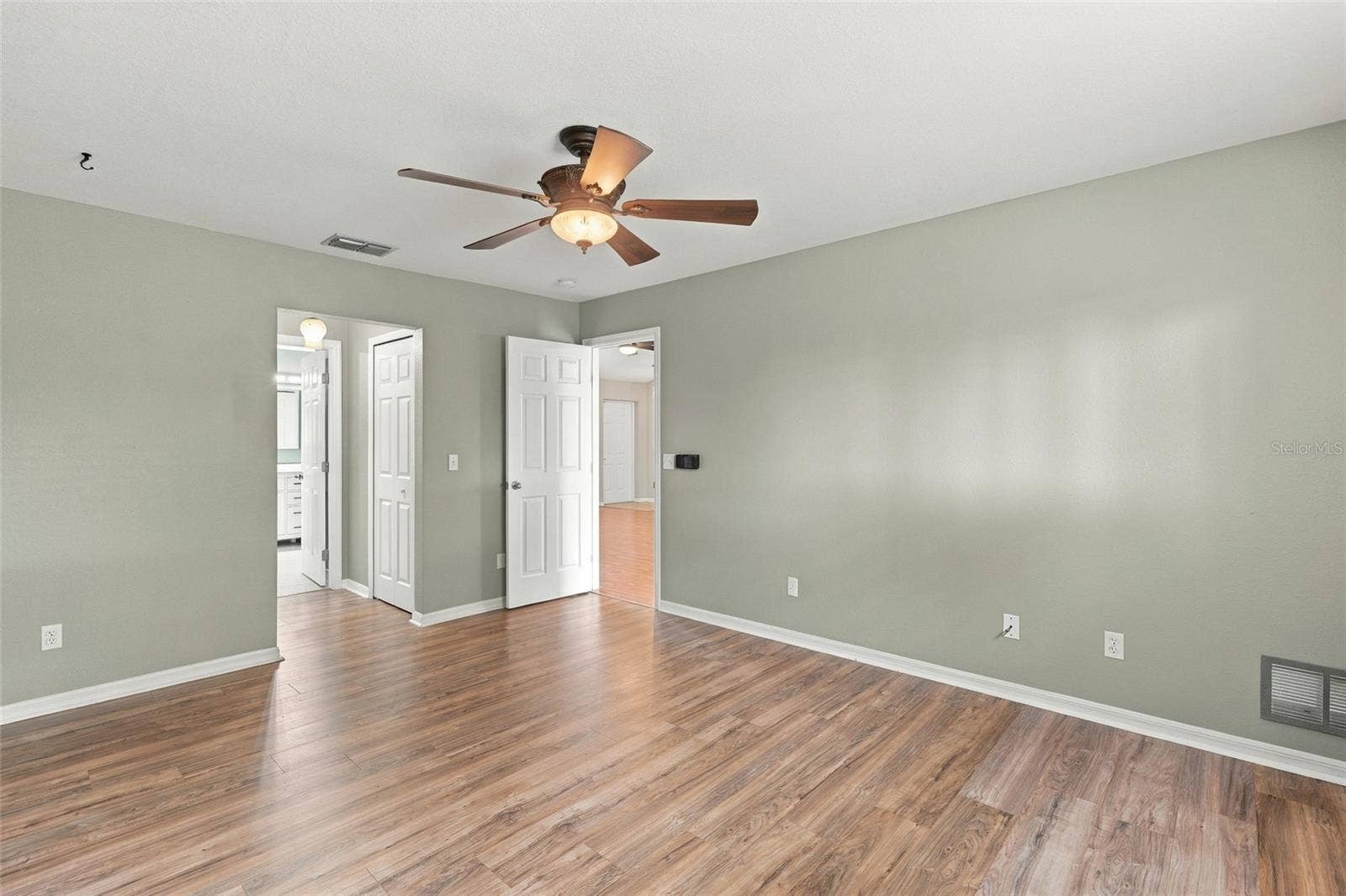304 NE 20TH TERRACE, Cape Coral, FL 33909 304 NE 20TH TERRACE, Cape Coral, FL 33909