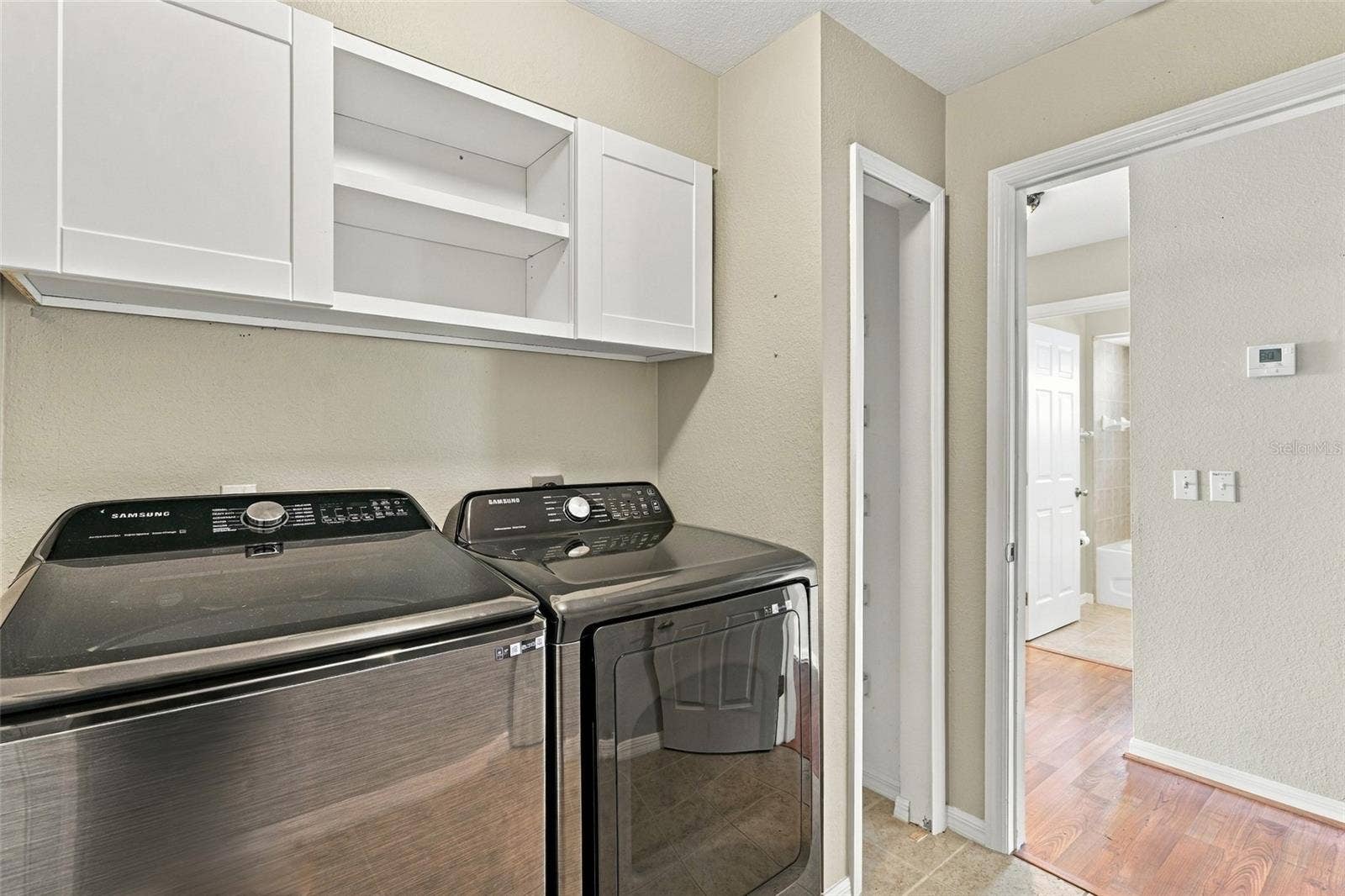 304 NE 20TH TERRACE, Cape Coral, FL 33909 304 NE 20TH TERRACE, Cape Coral, FL 33909
