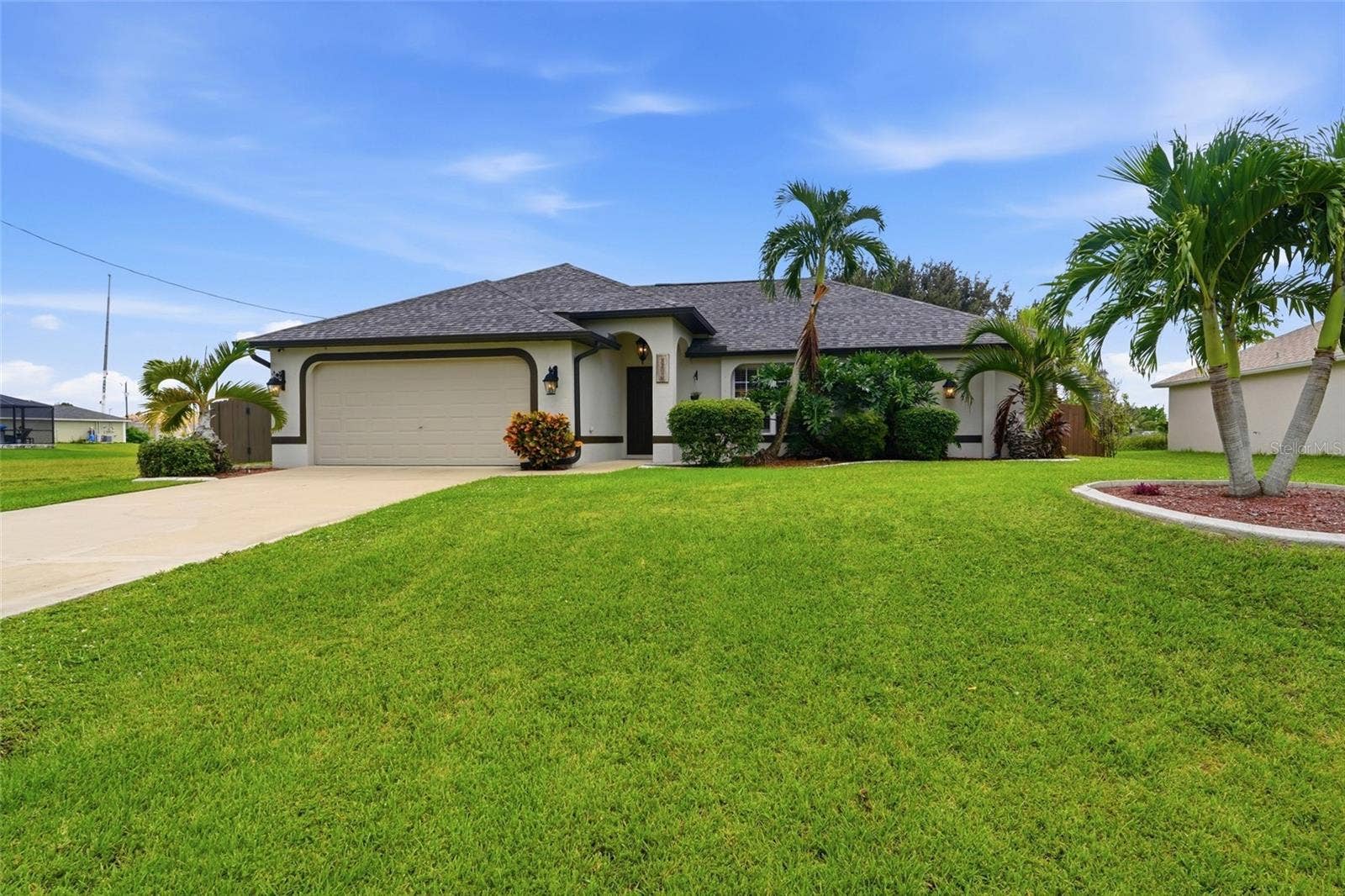 304 NE 20TH TERRACE, Cape Coral, FL 33909 304 NE 20TH TERRACE, Cape Coral, FL 33909