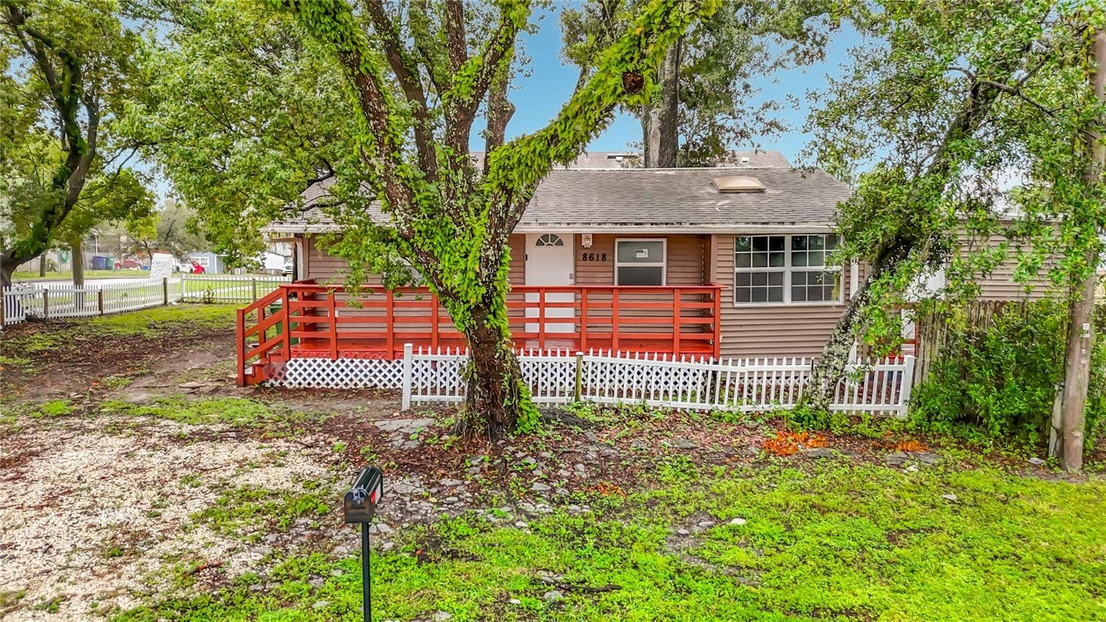 8618 20TH STREET, Tampa, FL 33619 8618 20TH STREET, Tampa, FL 33619