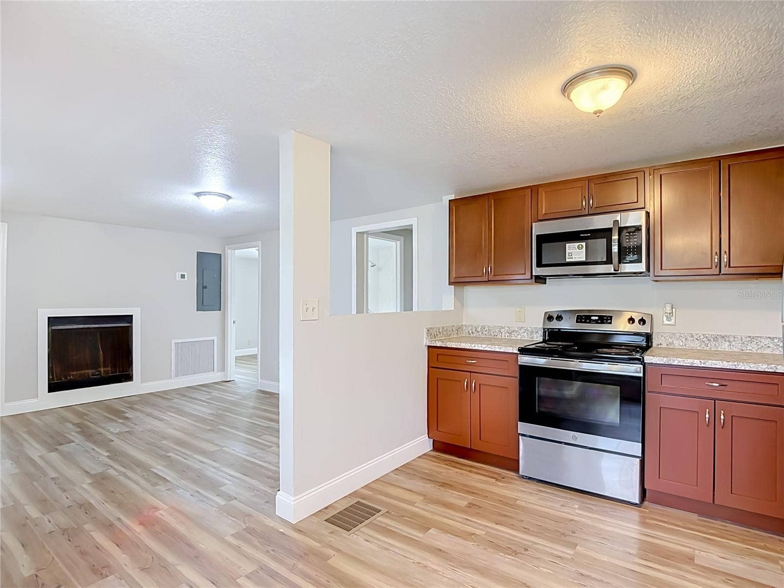 8618 20TH STREET, Tampa, FL 33619 8618 20TH STREET, Tampa, FL 33619