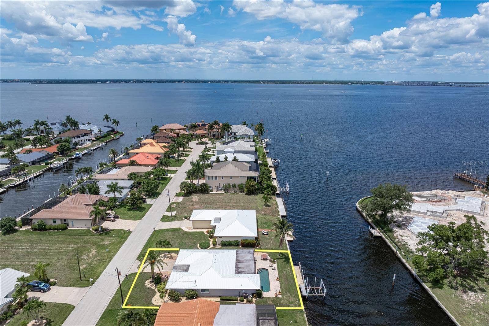 2211 PALM TREE DRIVE, Punta Gorda, FL 33950 2211 PALM TREE DRIVE, Punta Gorda, FL 33950