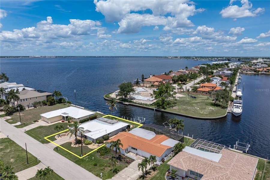 Property photo for 2211 PALM TREE DRIVE, Punta Gorda, FL