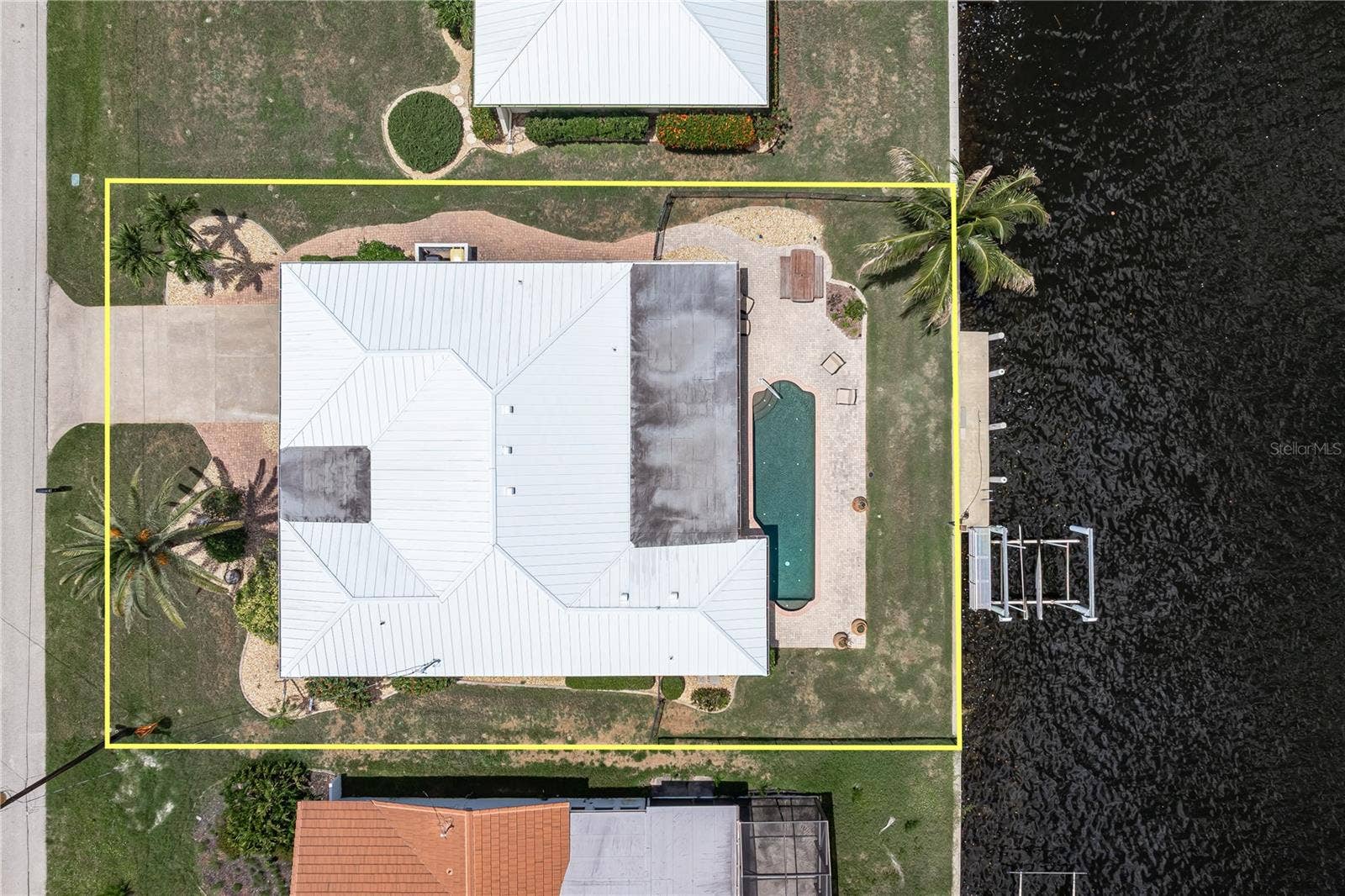 2211 PALM TREE DRIVE, Punta Gorda, FL 33950 2211 PALM TREE DRIVE, Punta Gorda, FL 33950