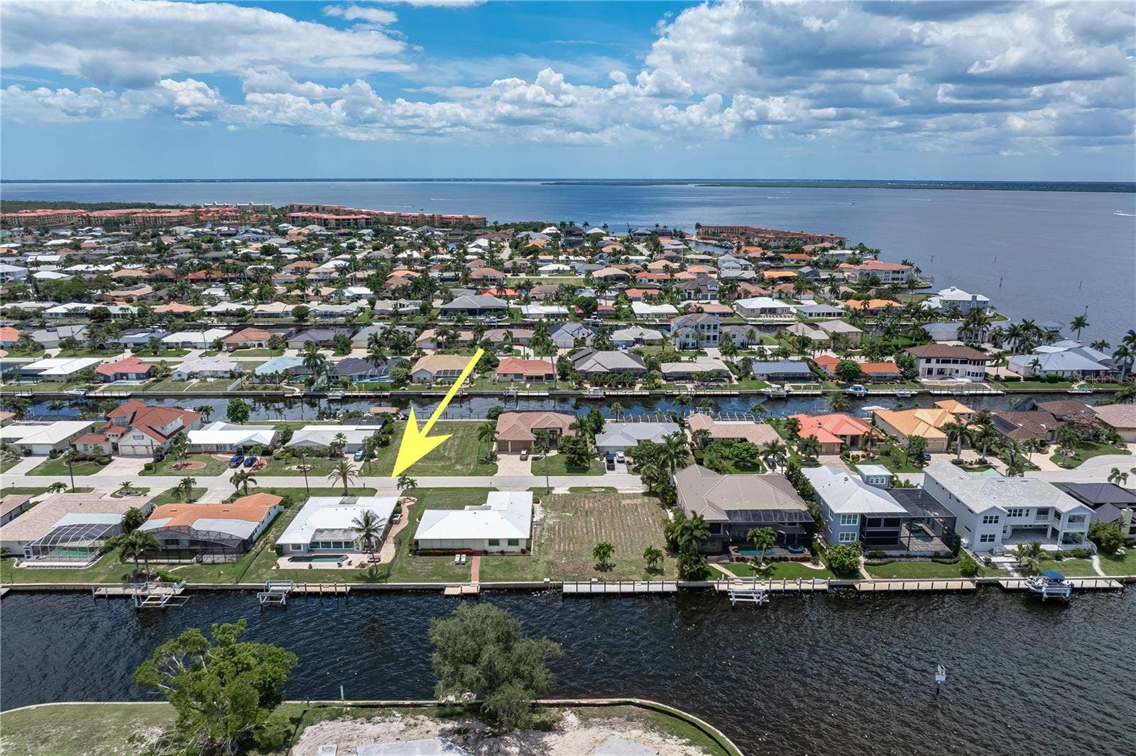 2211 PALM TREE DRIVE, Punta Gorda, FL 33950 2211 PALM TREE DRIVE, Punta Gorda, FL 33950