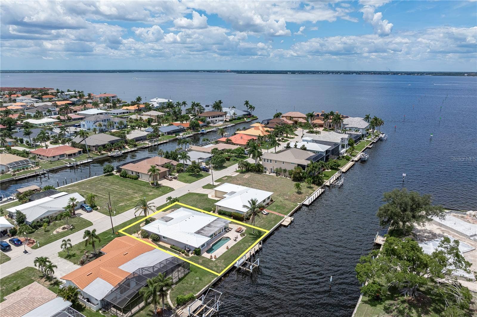 2211 PALM TREE DRIVE, Punta Gorda, FL 33950 2211 PALM TREE DRIVE, Punta Gorda, FL 33950
