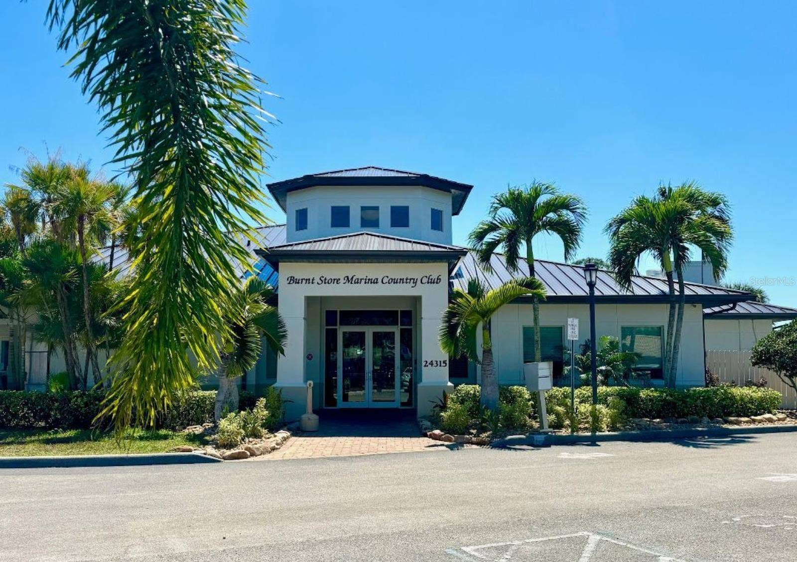 3020 MATECUMBE KEY ROAD, #106, Punta Gorda, FL 33955