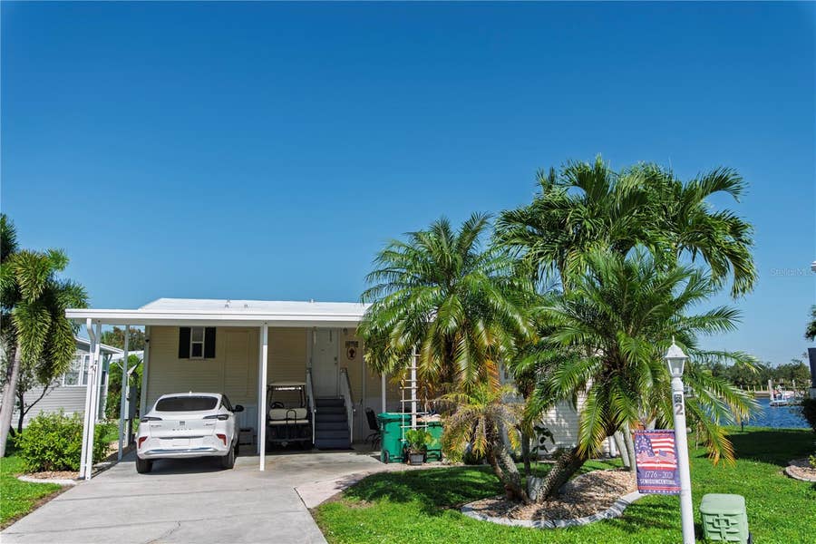 Property photo for 2 COPENHAGEN AVENUE, Punta Gorda, FL