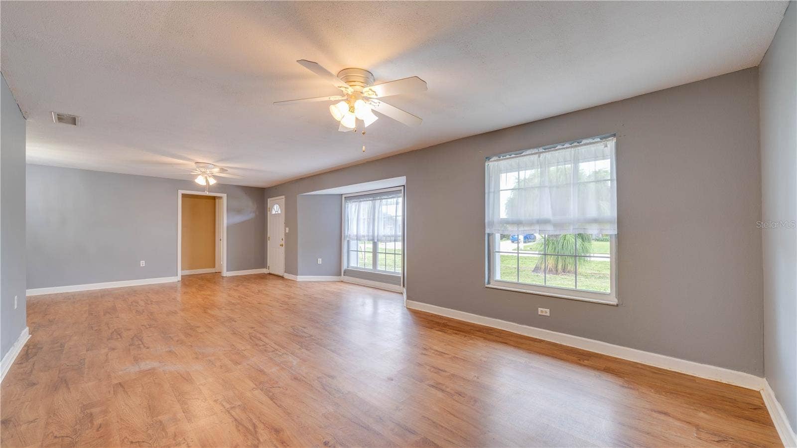 Make this your family room. Plenty of room for entertaining.