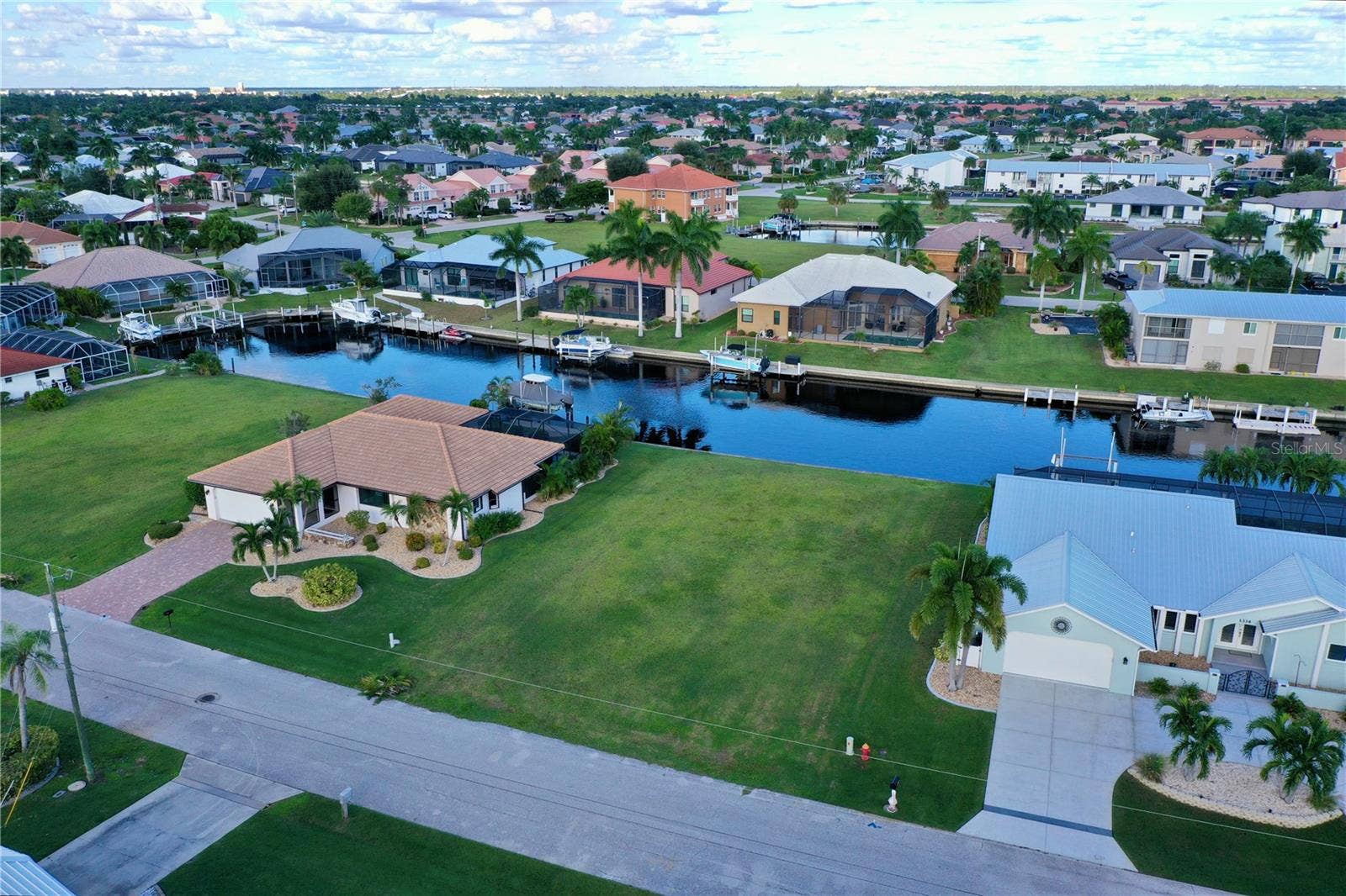 1328 VIA MILANESE, Punta Gorda, FL 33950 1328 VIA MILANESE, Punta Gorda, FL 33950
