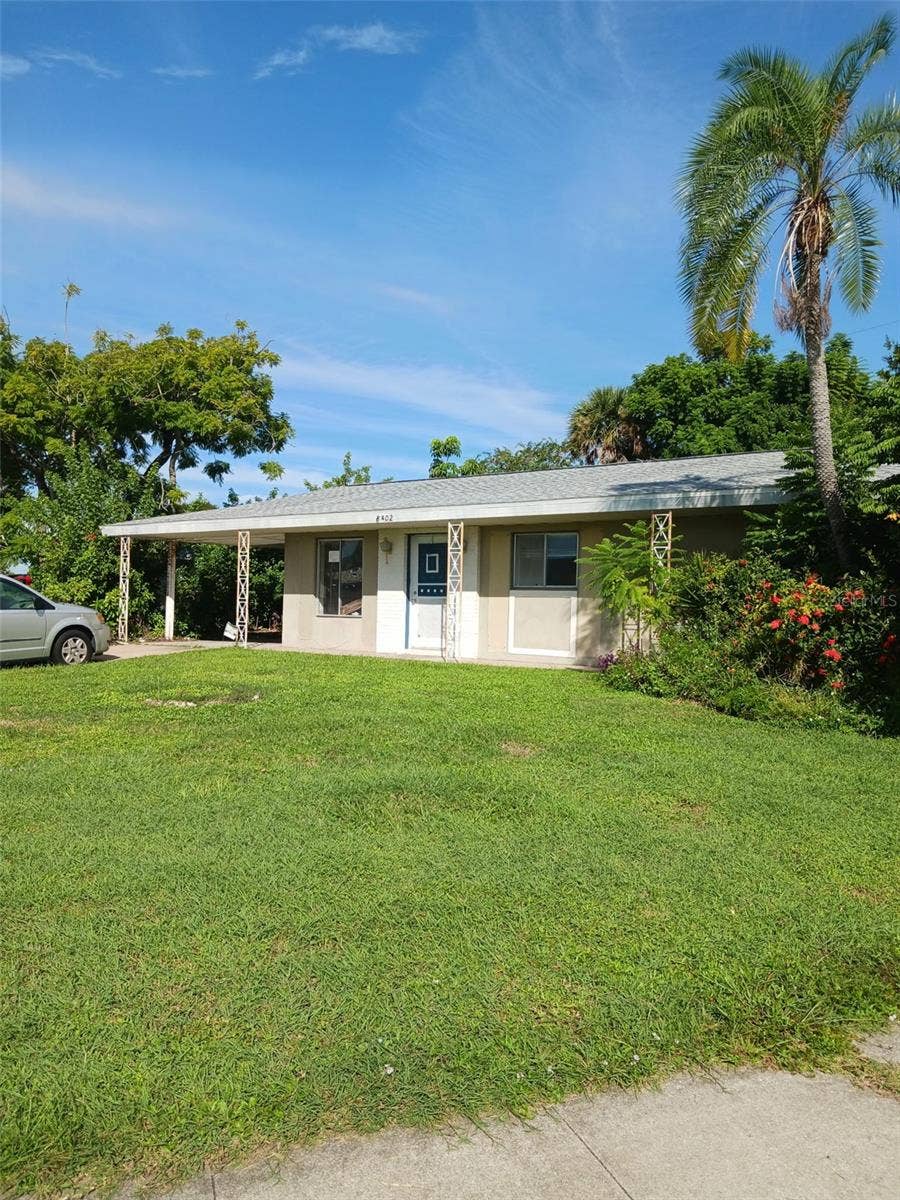 8402 FAY AVENUE, North Port, FL 34287