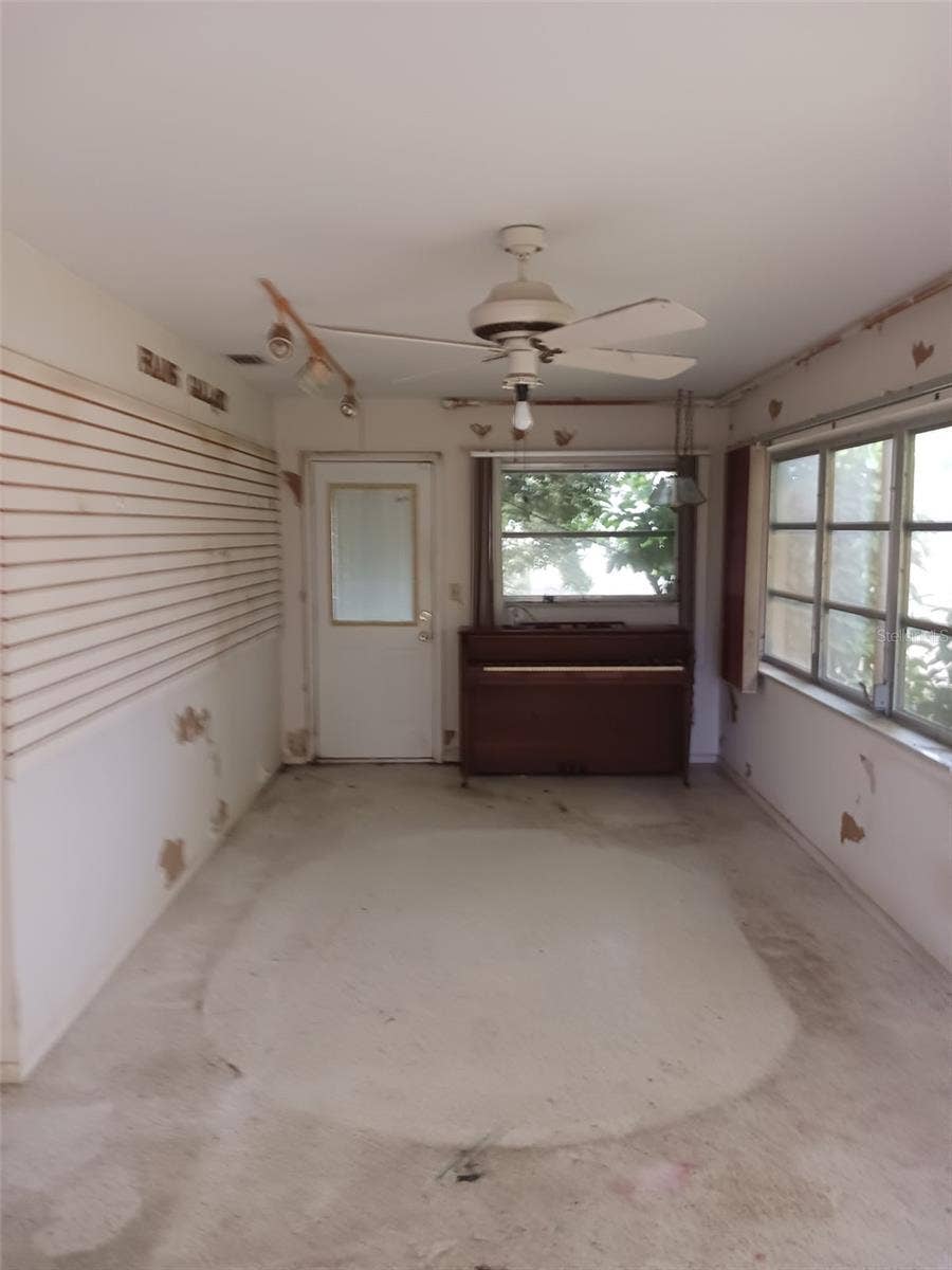 8402 FAY AVENUE, North Port, FL 34287