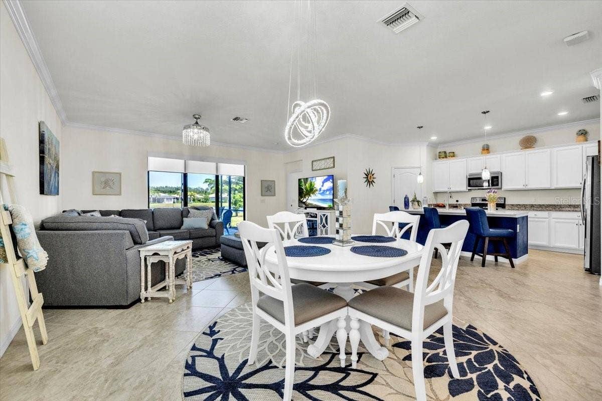 11914 SILVER COBBLESTONE WAY, Fort Myers, FL 33913 11914 SILVER COBBLESTONE WAY, Fort Myers, FL 33913