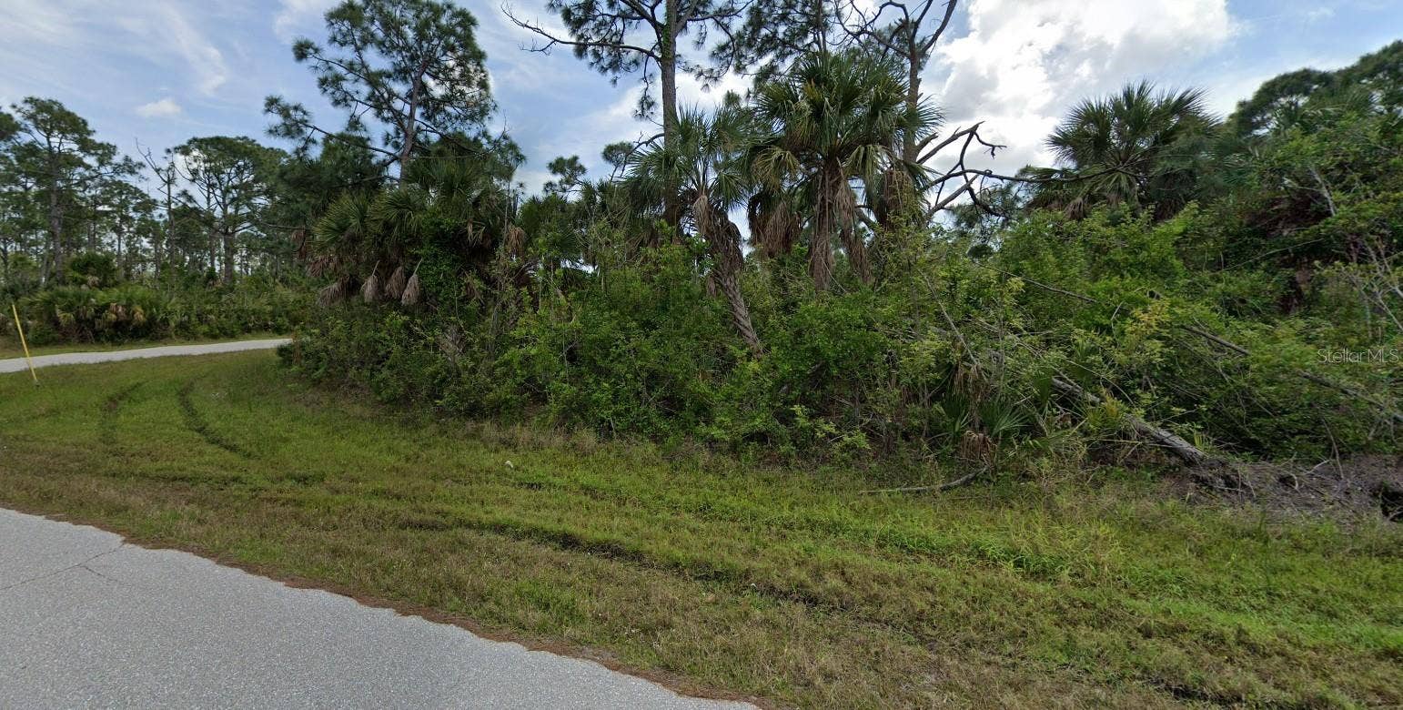 12039 VAN LOON AVENUE, Port Charlotte, FL 33981 12039 VAN LOON AVENUE, Port Charlotte, FL 33981
