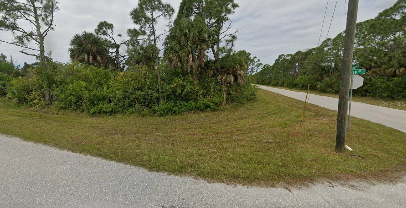 12039 VAN LOON AVENUE, Port Charlotte, FL 33981 12039 VAN LOON AVENUE, Port Charlotte, FL 33981