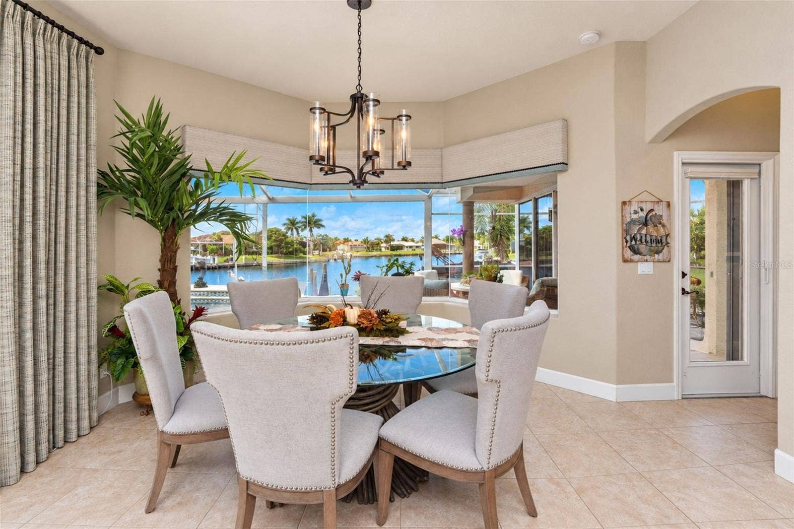 472 MACEDONIA DR, Punta Gorda, FL 33950 472 MACEDONIA DR, Punta Gorda, FL 33950