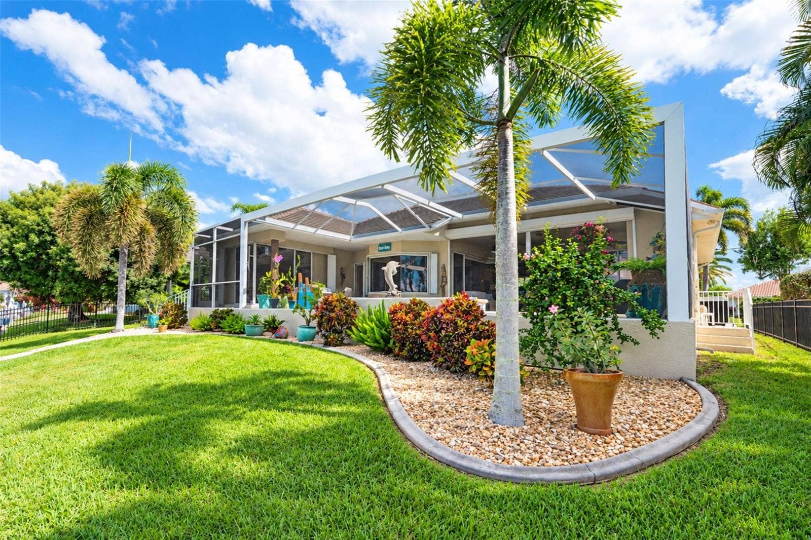 472 MACEDONIA DR, Punta Gorda, FL 33950 472 MACEDONIA DR, Punta Gorda, FL 33950