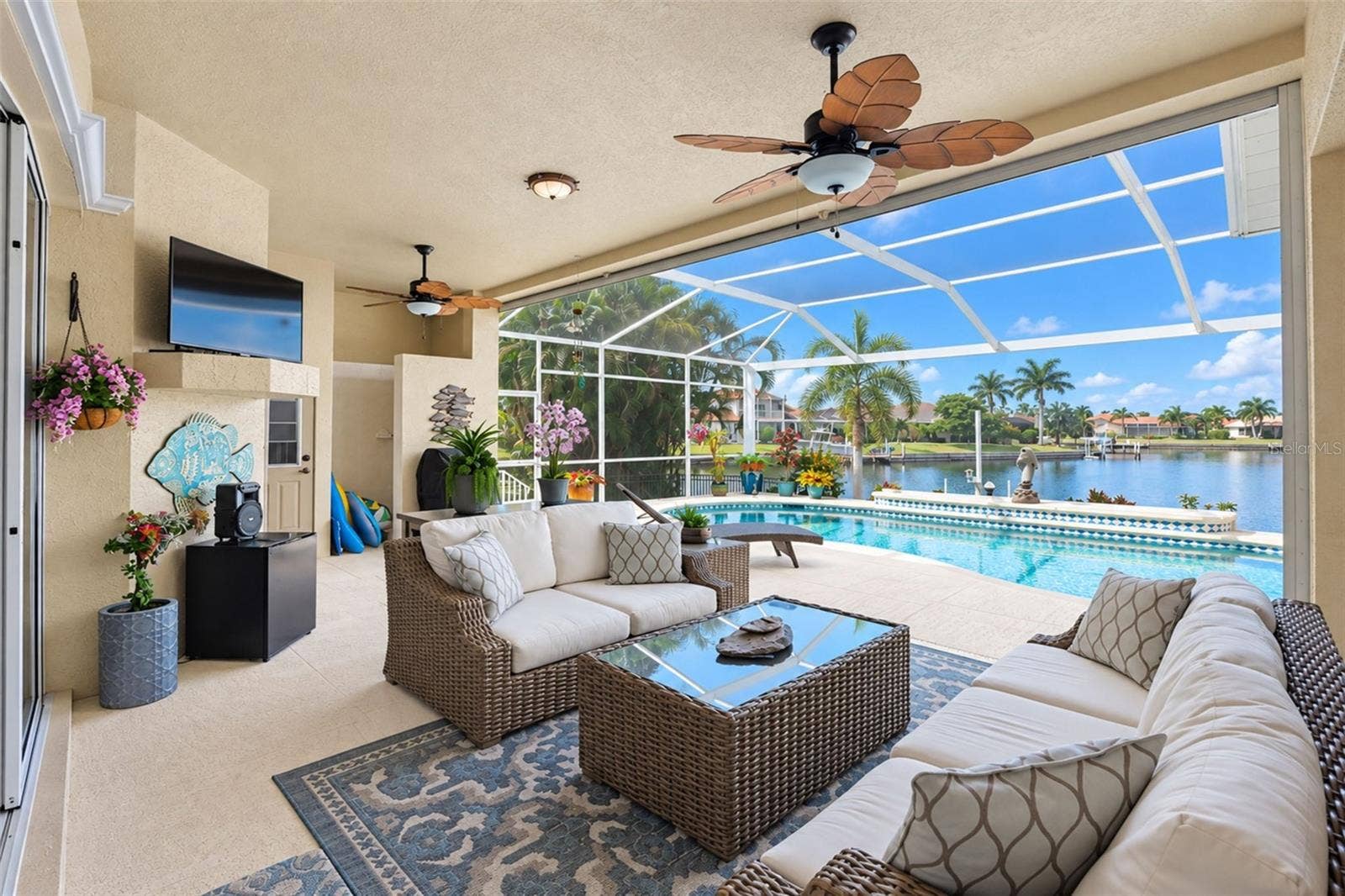 472 MACEDONIA DR, Punta Gorda, FL 33950 472 MACEDONIA DR, Punta Gorda, FL 33950