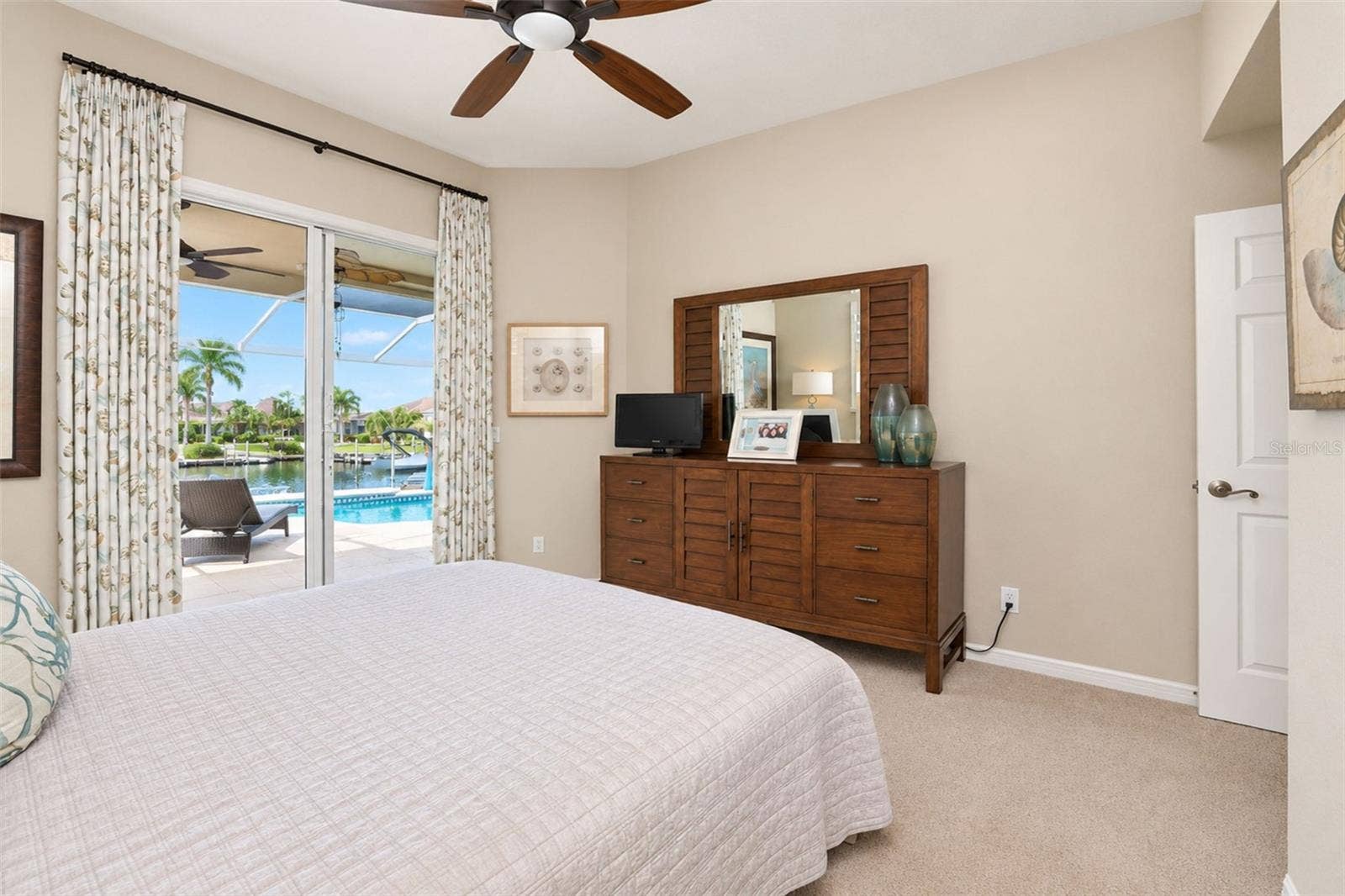 472 MACEDONIA DR, Punta Gorda, FL 33950 472 MACEDONIA DR, Punta Gorda, FL 33950