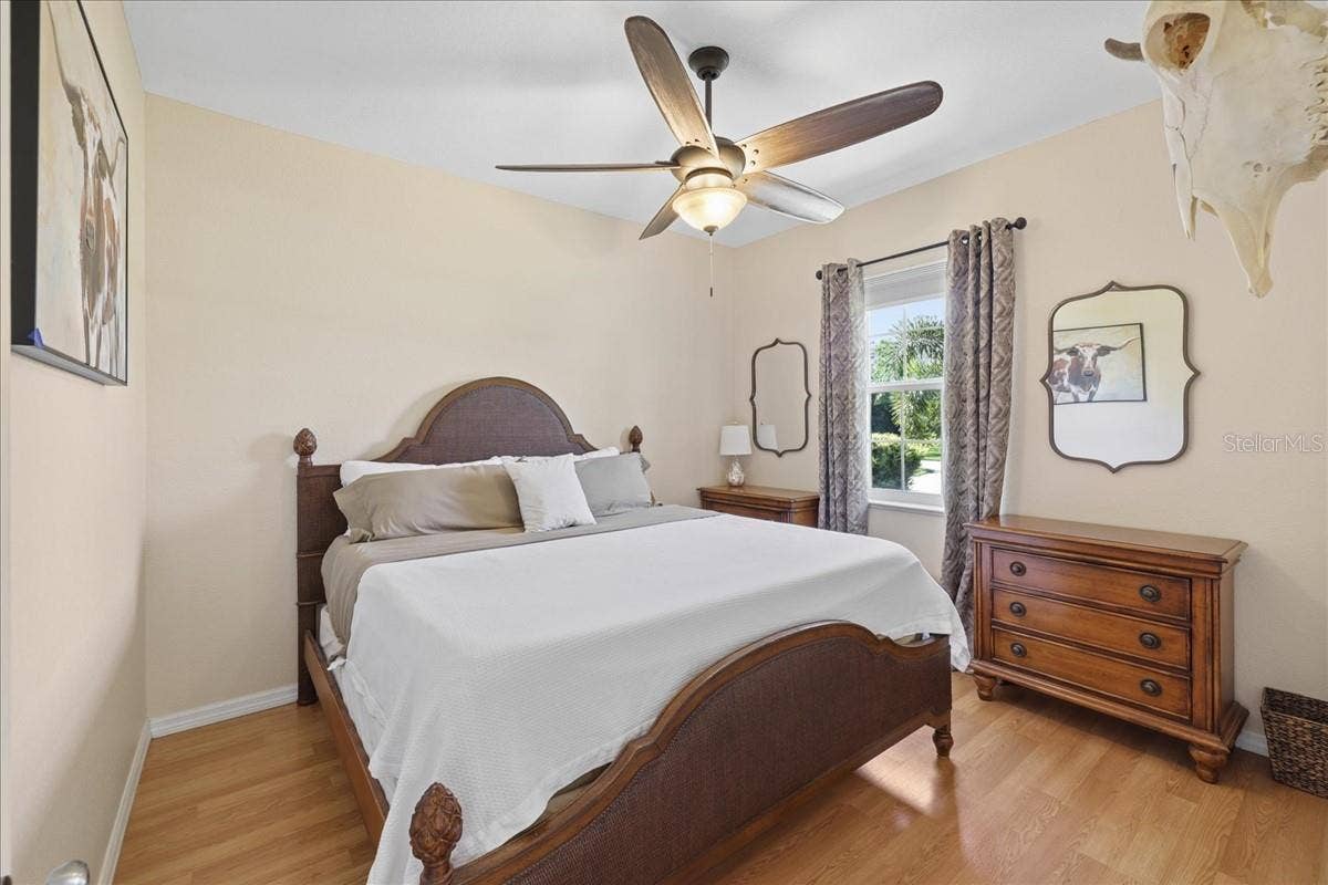 2nd Bedroom