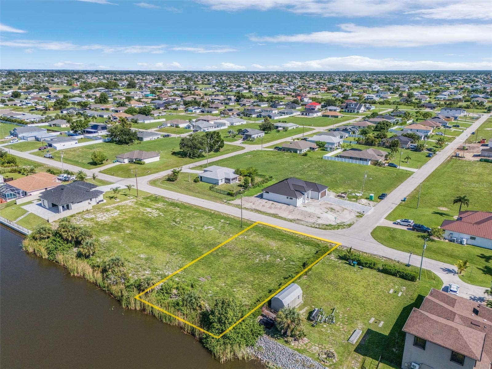 1216 NW 9TH STREET, Cape Coral, FL 33993 1216 NW 9TH STREET, Cape Coral, FL 33993