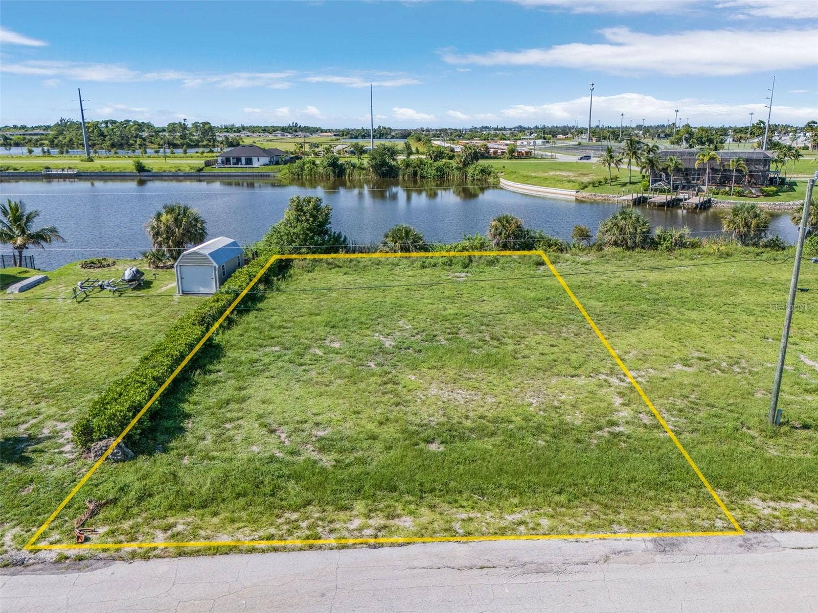 1216 NW 9TH STREET, Cape Coral, FL 33993 1216 NW 9TH STREET, Cape Coral, FL 33993