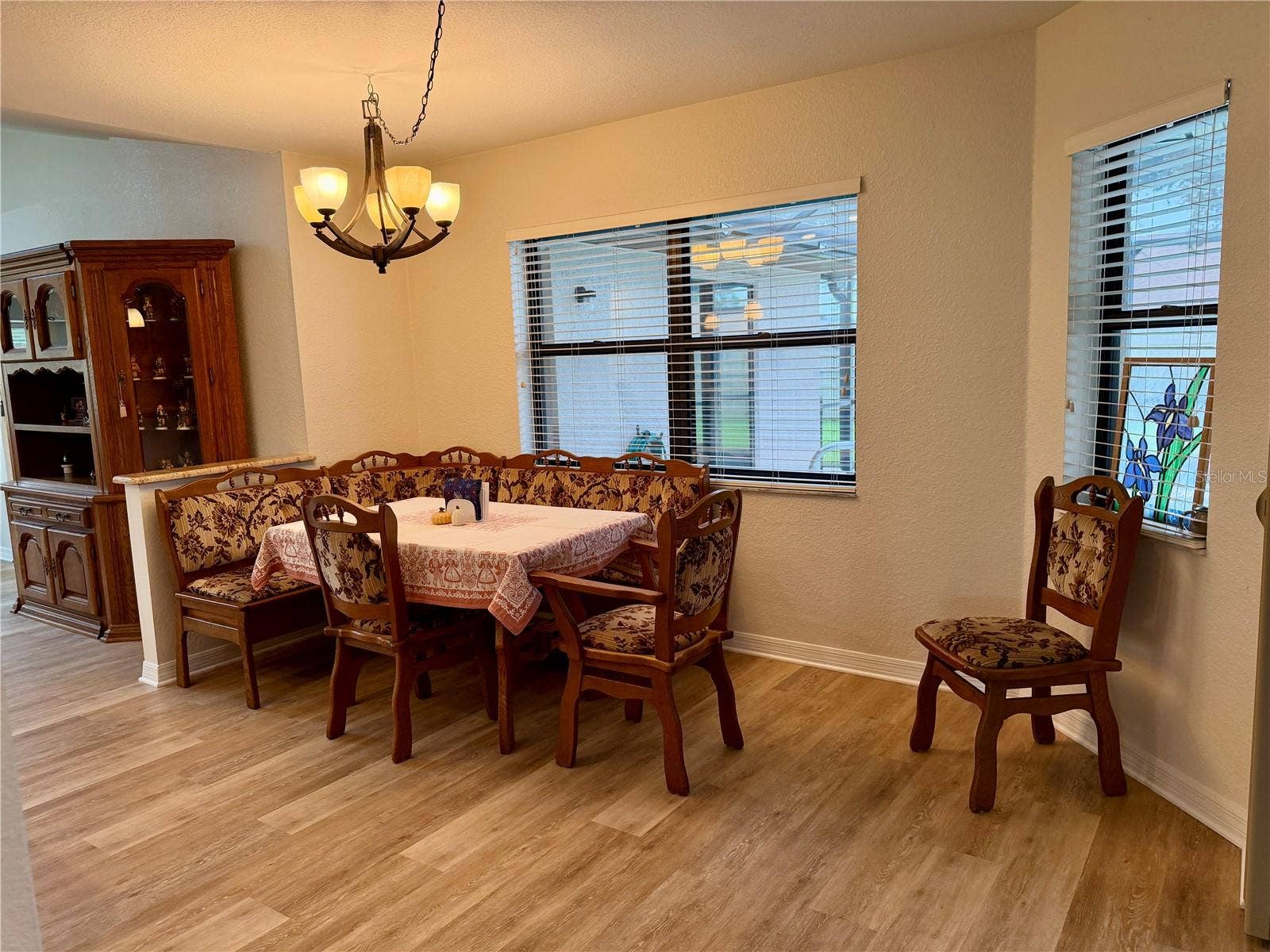 23411 MULLINS AVENUE, Port Charlotte, FL 33954 Breakfast nook