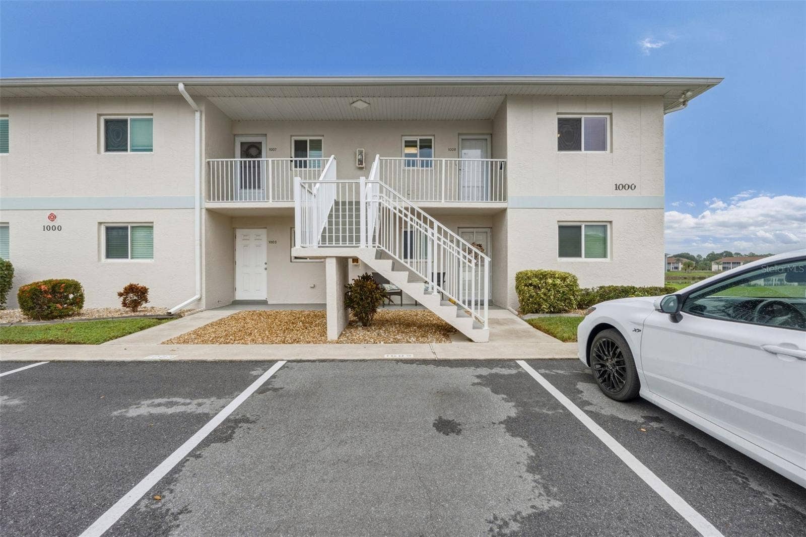 12538 SW KINGSWAY CIRCLE, #1008, Lake Suzy, FL 34269 Welcome Home to Your Beautiful Florida Lakefront Condo