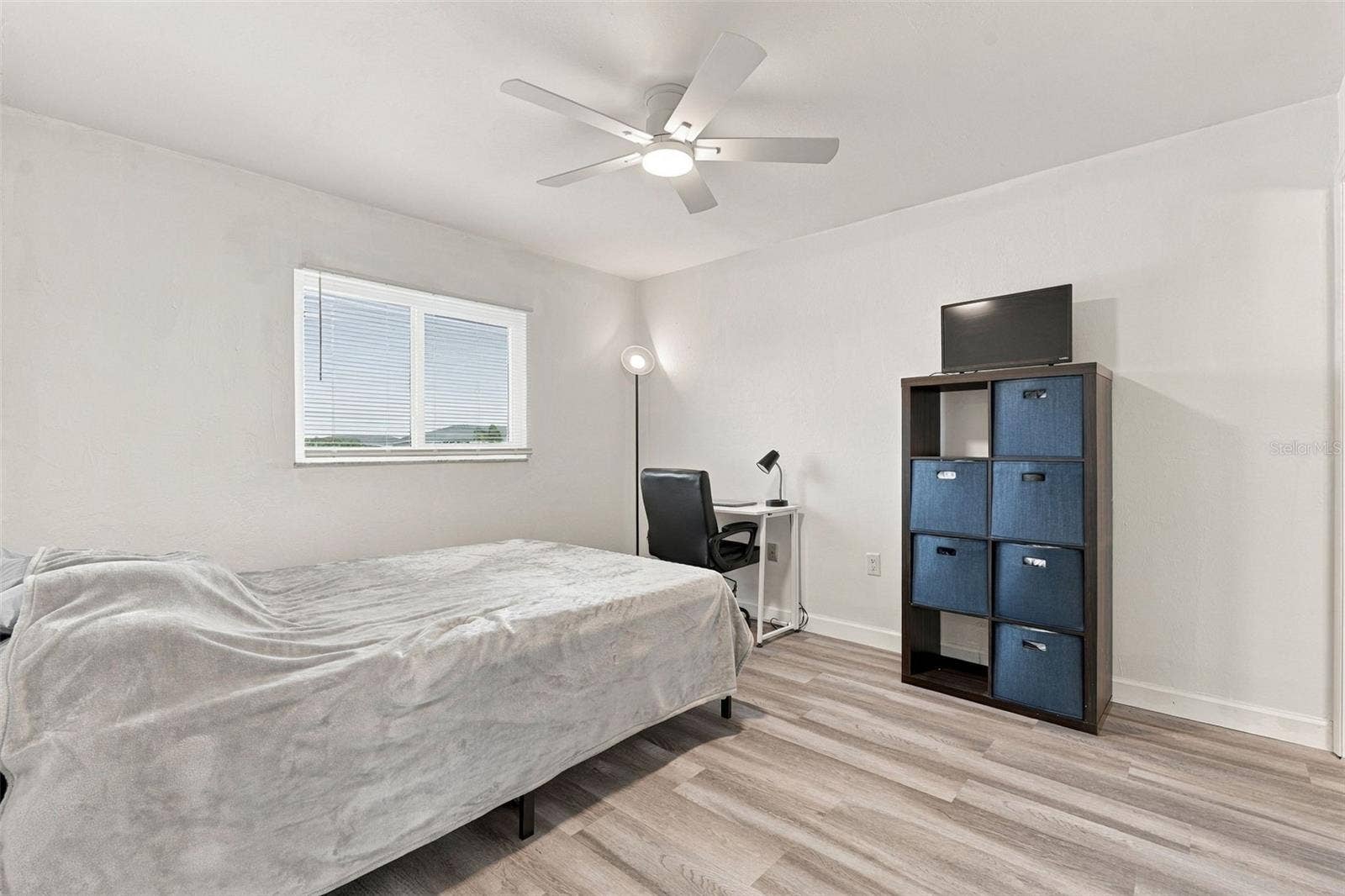 12538 SW KINGSWAY CIRCLE, #1008, Lake Suzy, FL 34269 Generously Sized Primary Bedroom