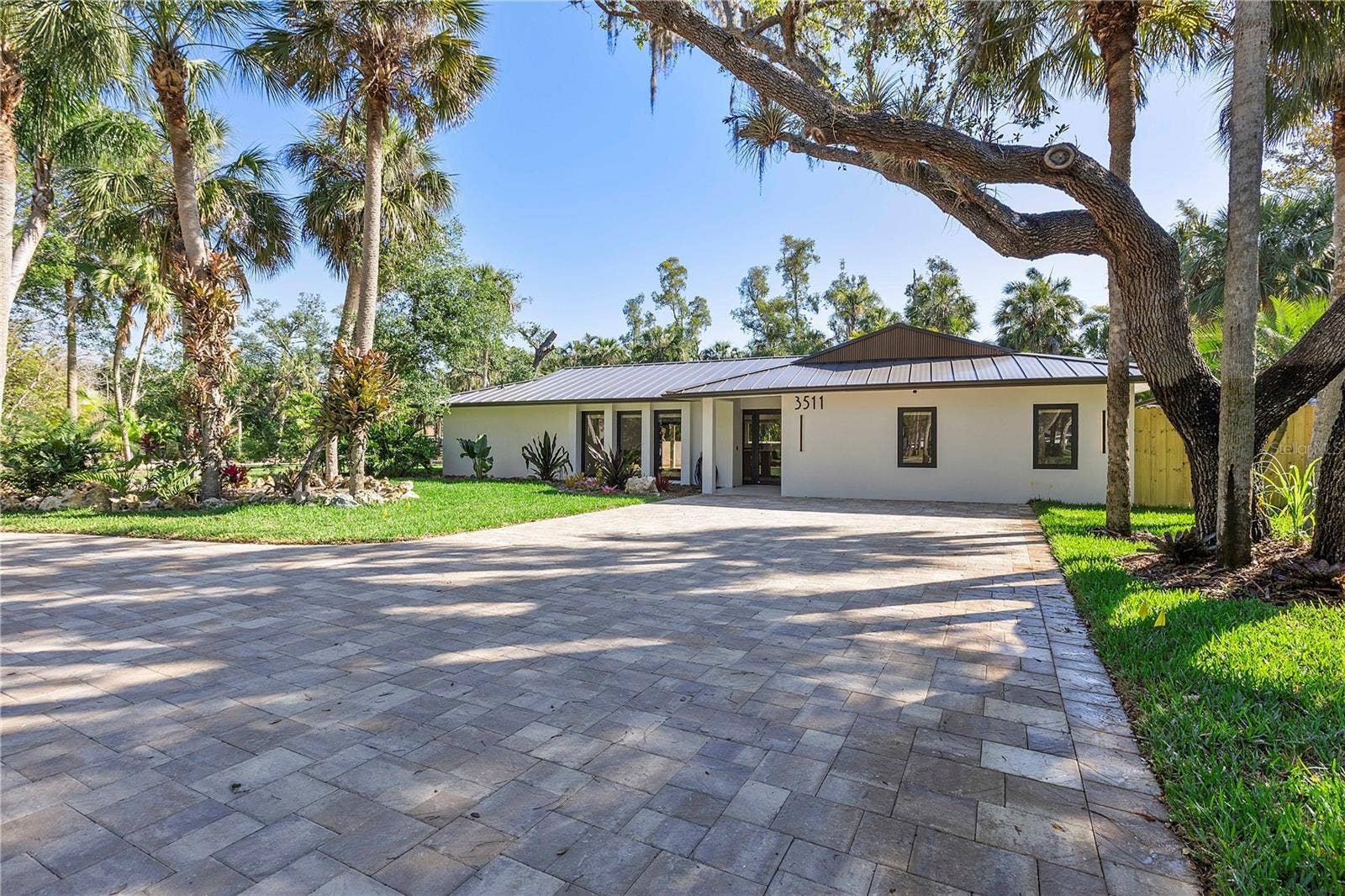 3511 HERITAGE LANE, Fort Myers, FL 33908