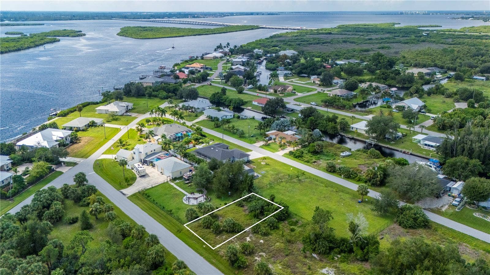 3485 HIGHLANDS ROAD, Punta Gorda, FL 33983 3485 HIGHLANDS ROAD, Punta Gorda, FL 33983