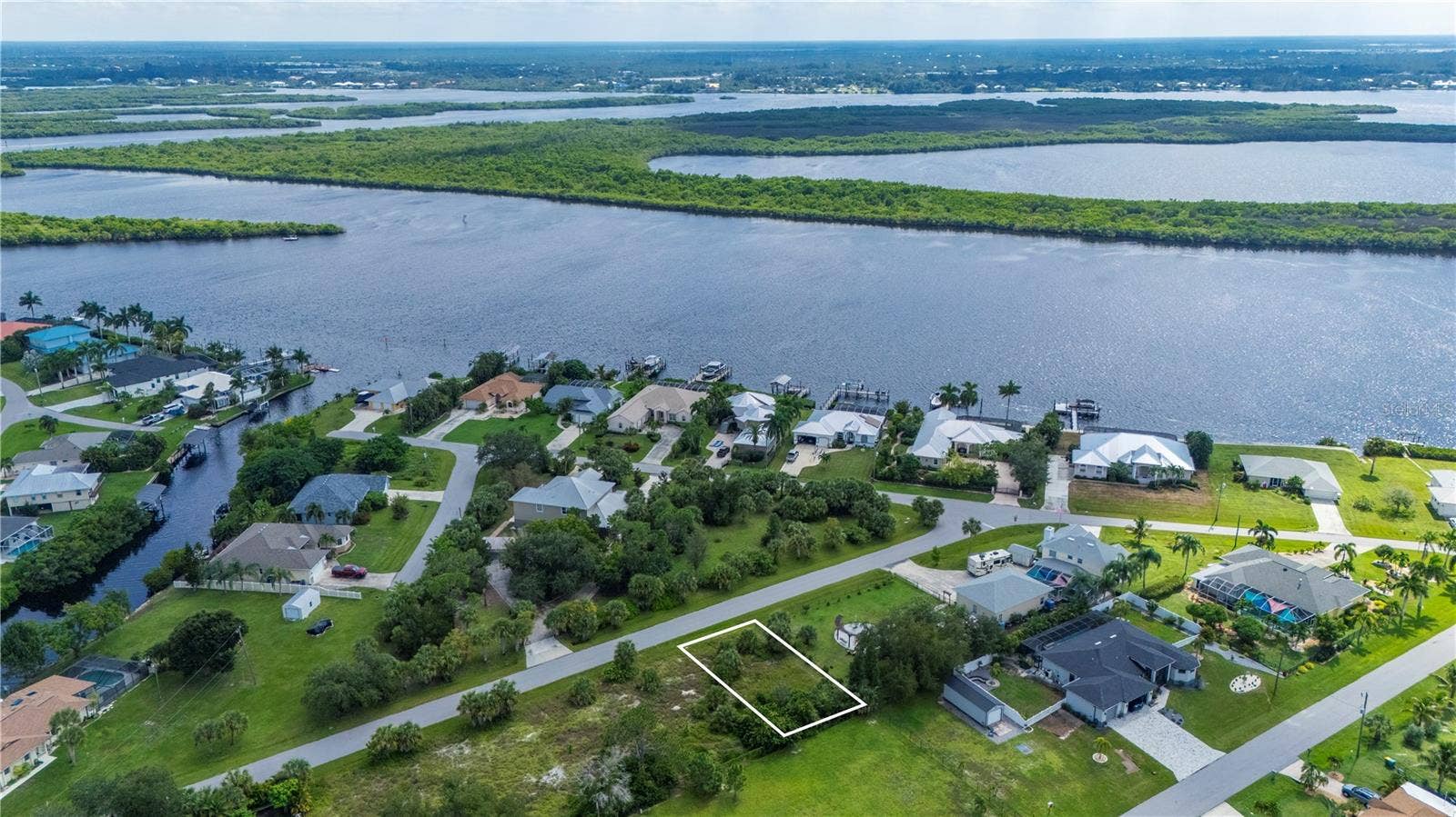 3485 HIGHLANDS ROAD, Punta Gorda, FL 33983 3485 HIGHLANDS ROAD, Punta Gorda, FL 33983