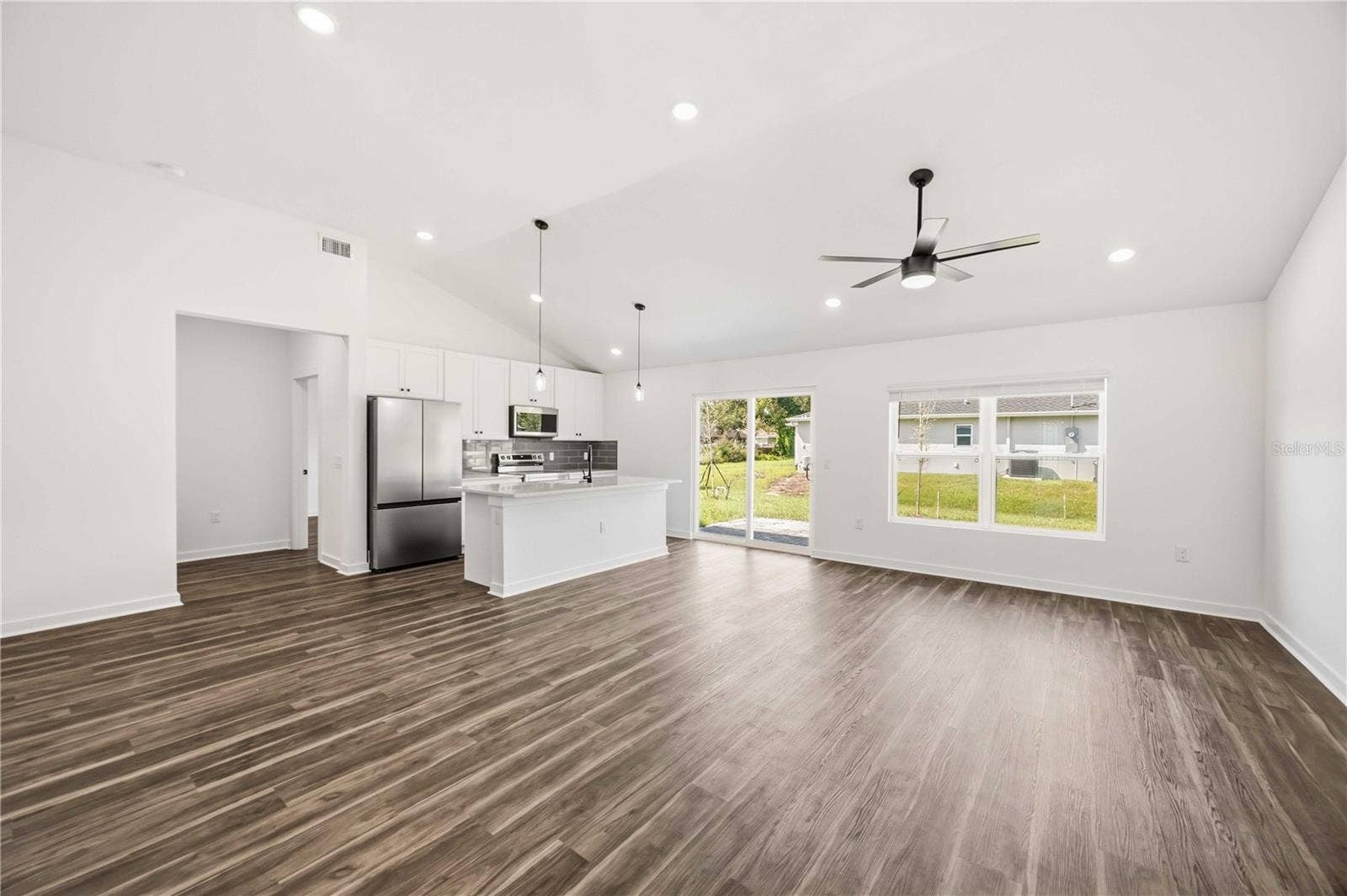 3761 LOG CABIN ROAD, North Port, FL 34291 3761 LOG CABIN ROAD, North Port, FL 34291